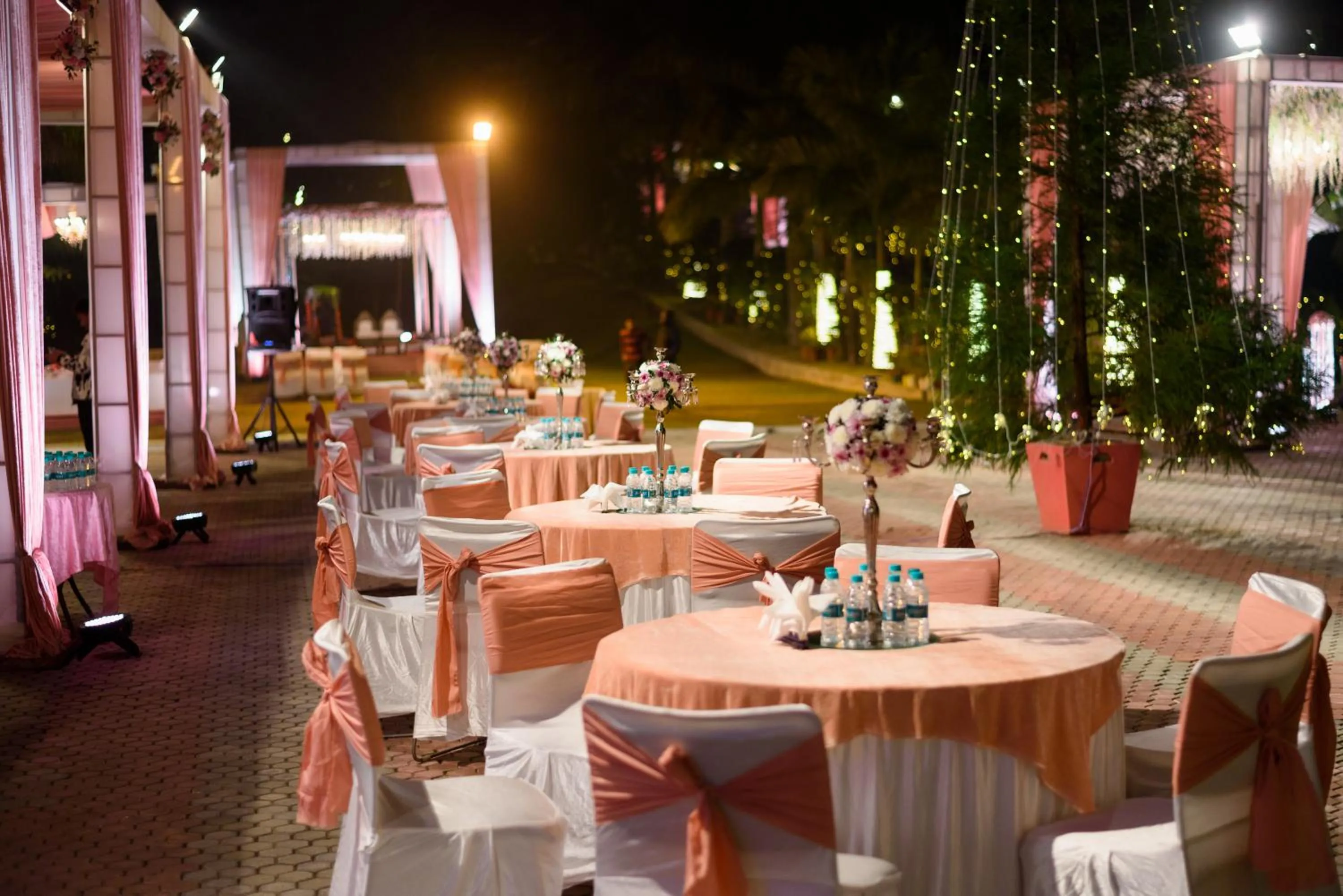 Banquet/Function facilities in The Greenwood Resort, Guwahati