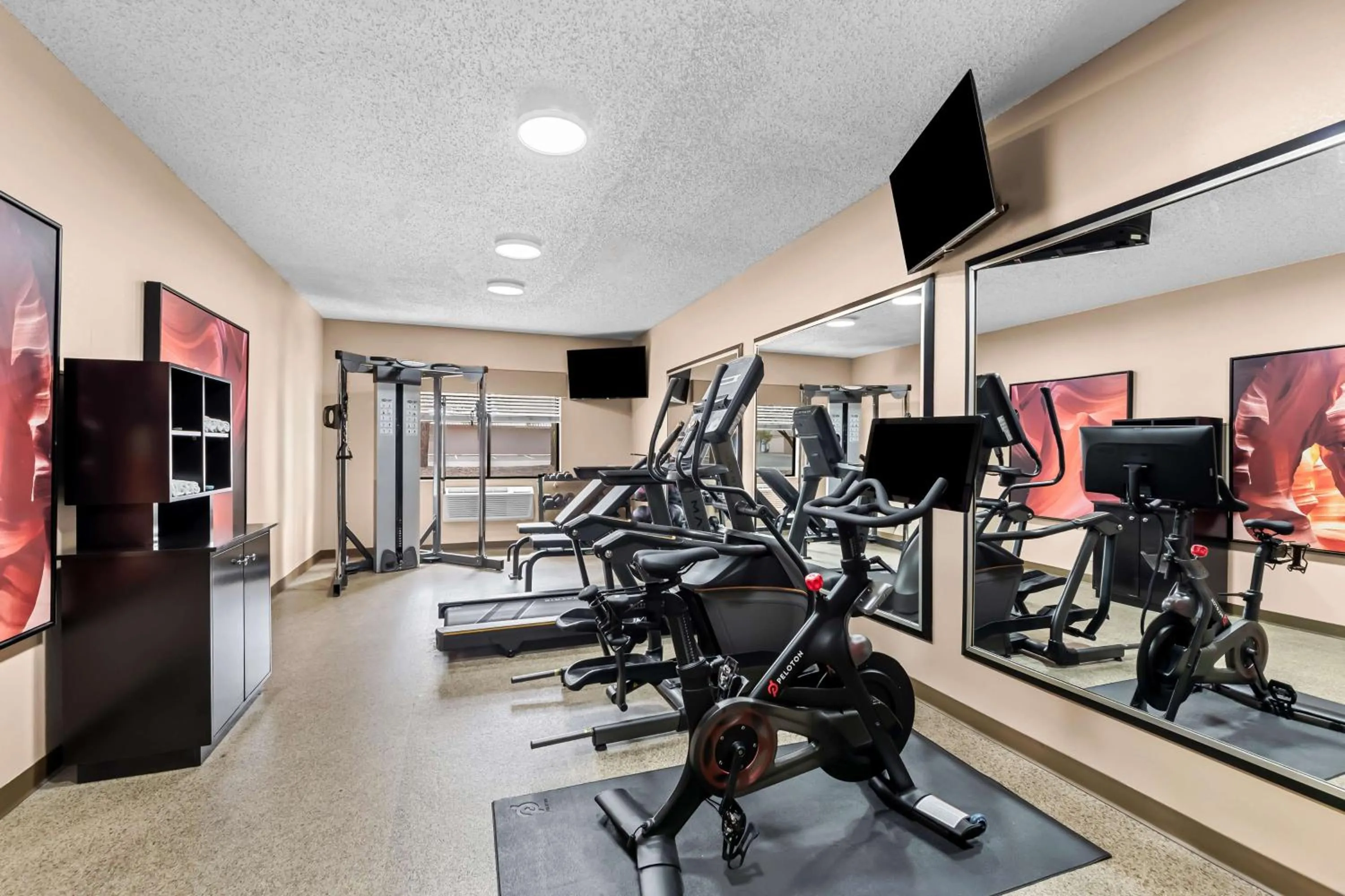 Fitness centre/facilities in Best Western Plus At Lake Powell