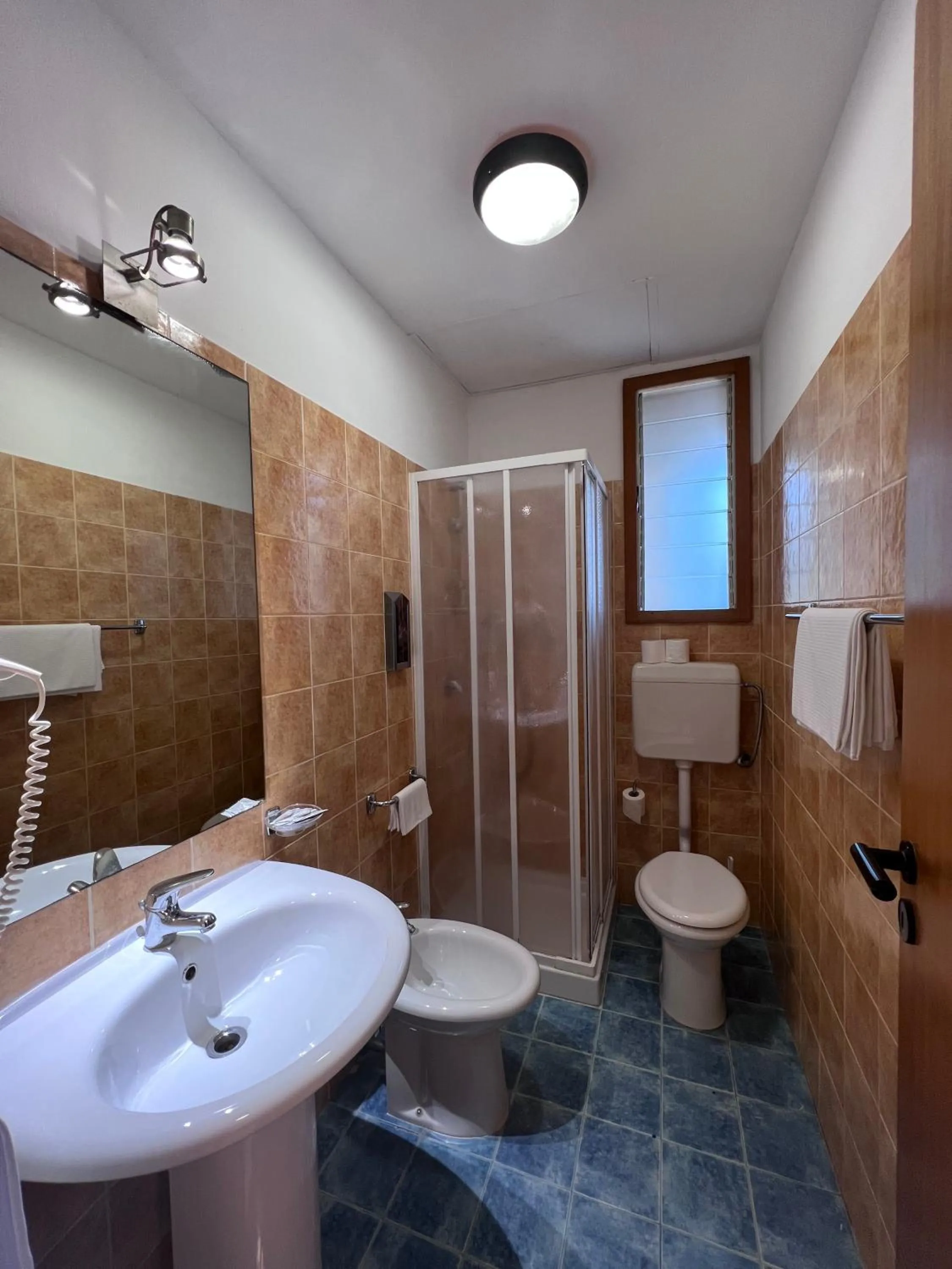 African Beach Hotel-Residence