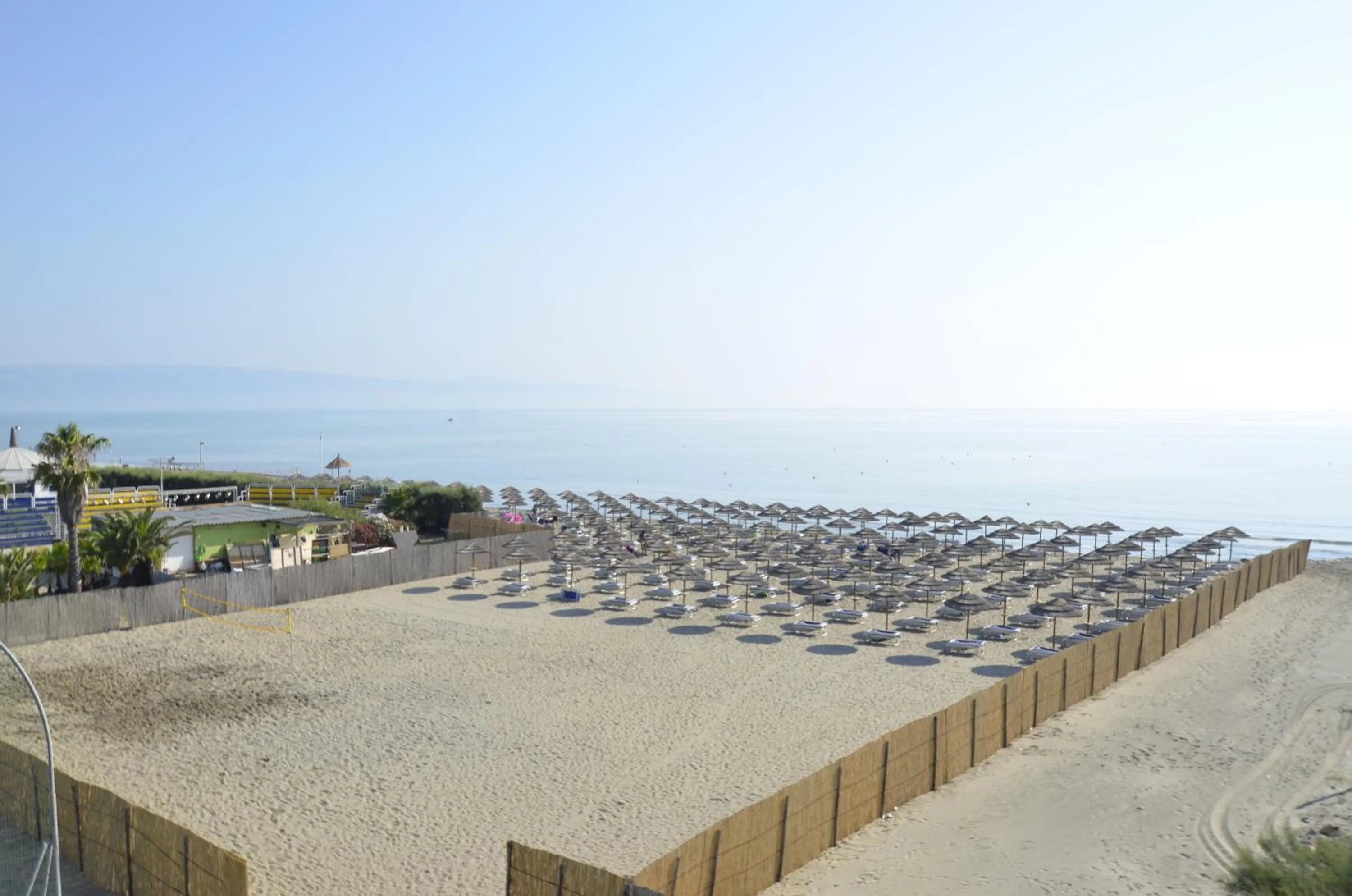 African Beach Hotel-Residence