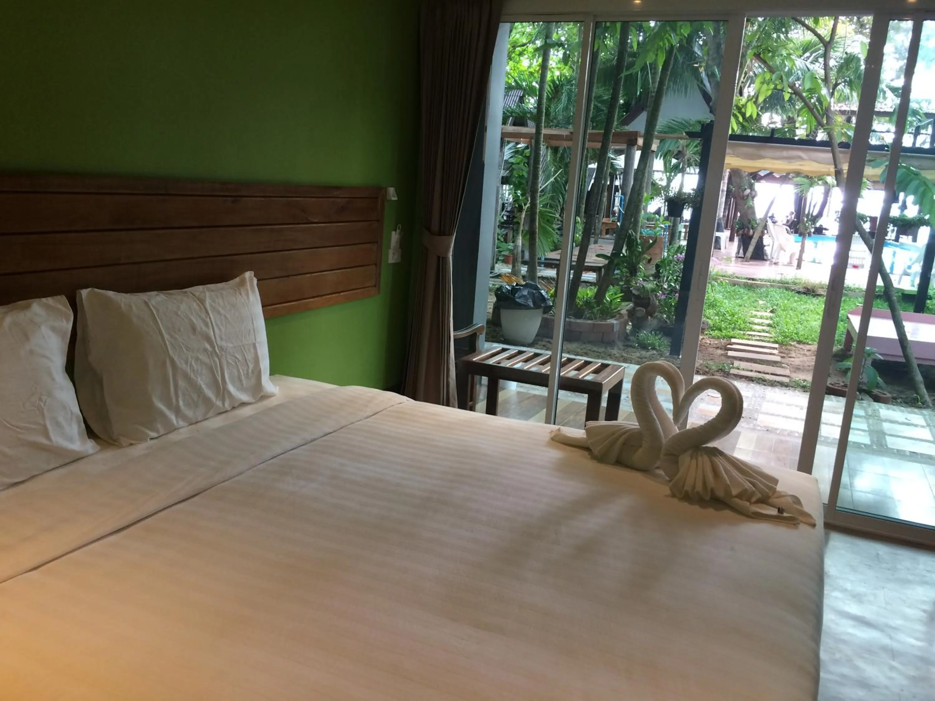 Apple Beachfront Resort