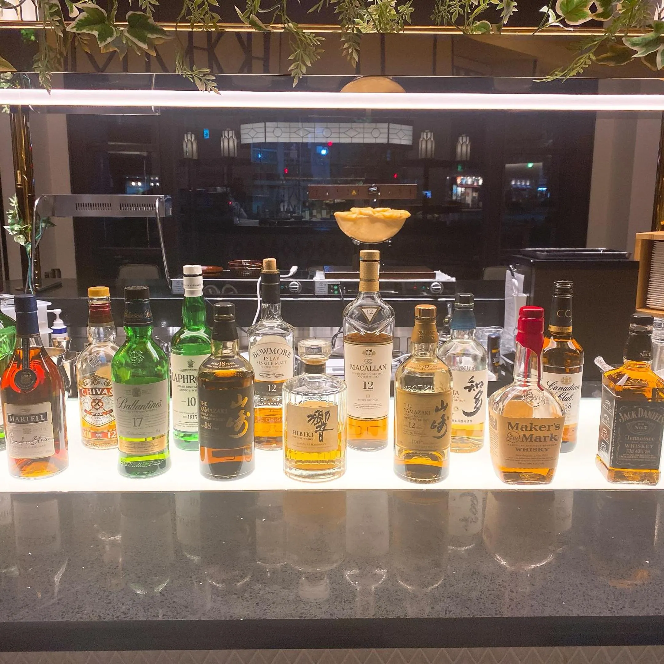 Lounge or bar in KOKO HOTEL Premier Nihonbashi Hamacho