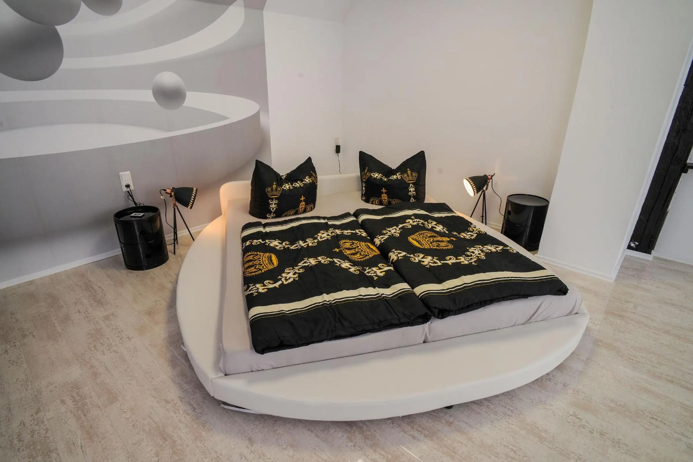 Bedroom, Bed in Designpension Traumschloss Hotel Garni