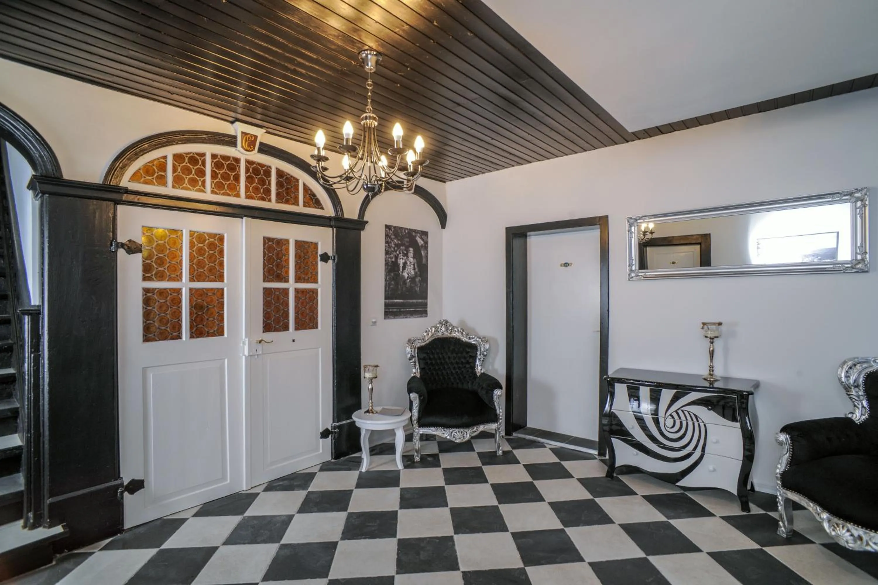 Lobby or reception in Designpension Traumschloss Hotel Garni