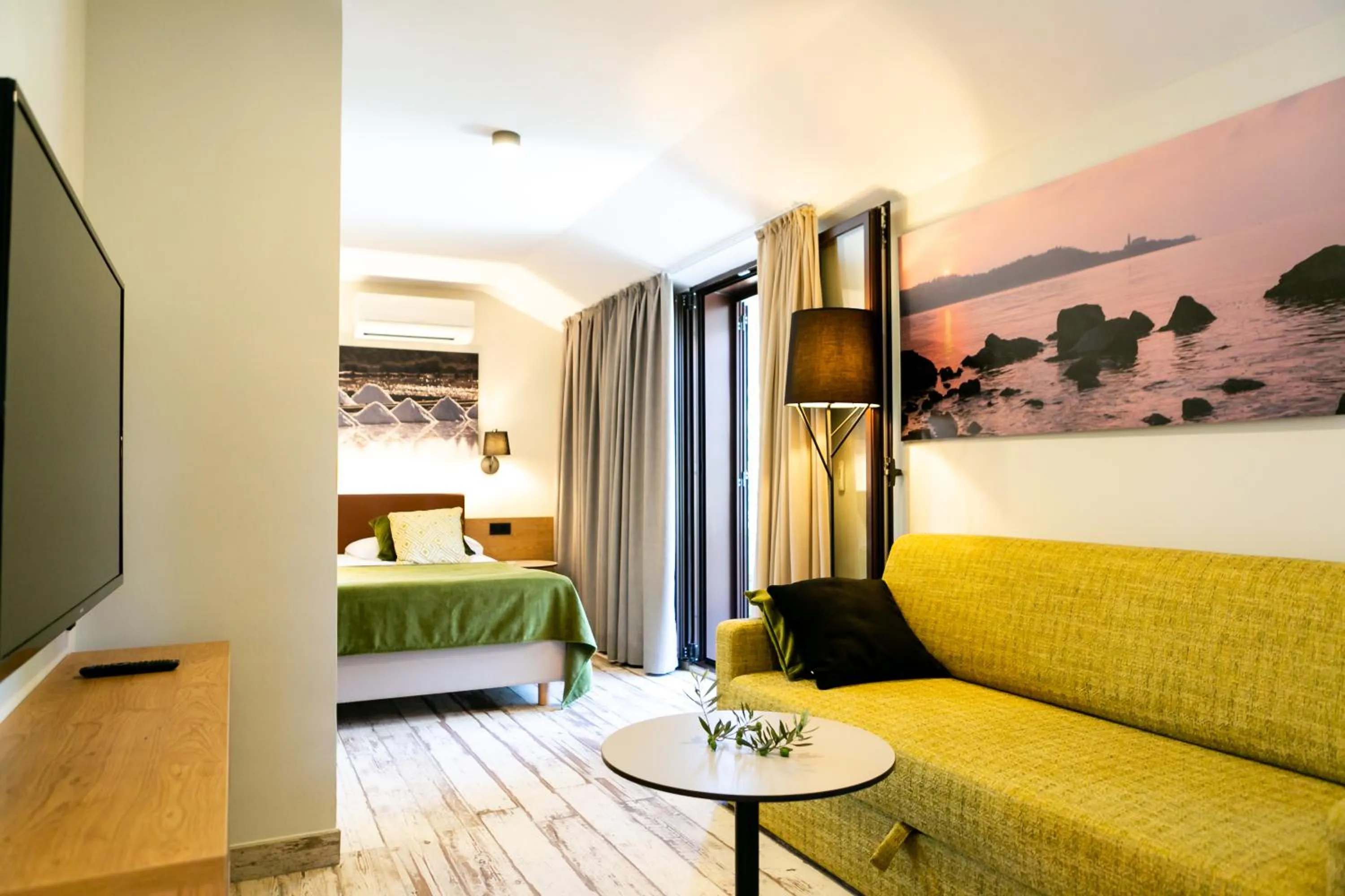 Bedroom, Bed in Hotel Laguna Deluxe - Terme Krka