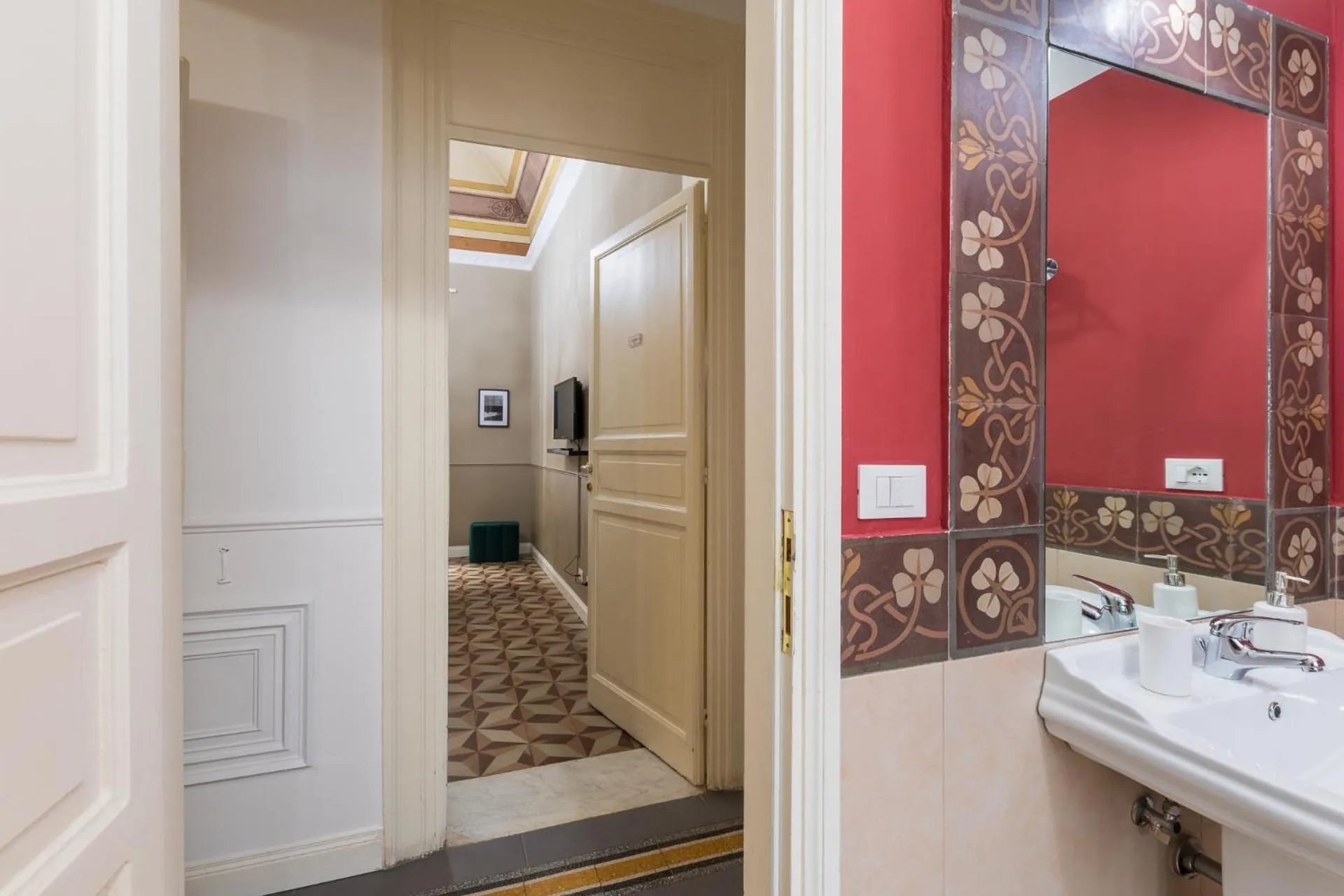 Shower in casa mo room and suite