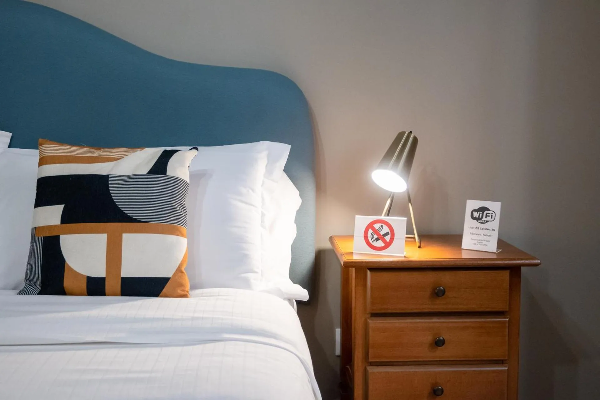 Bed in casa mo room and suite