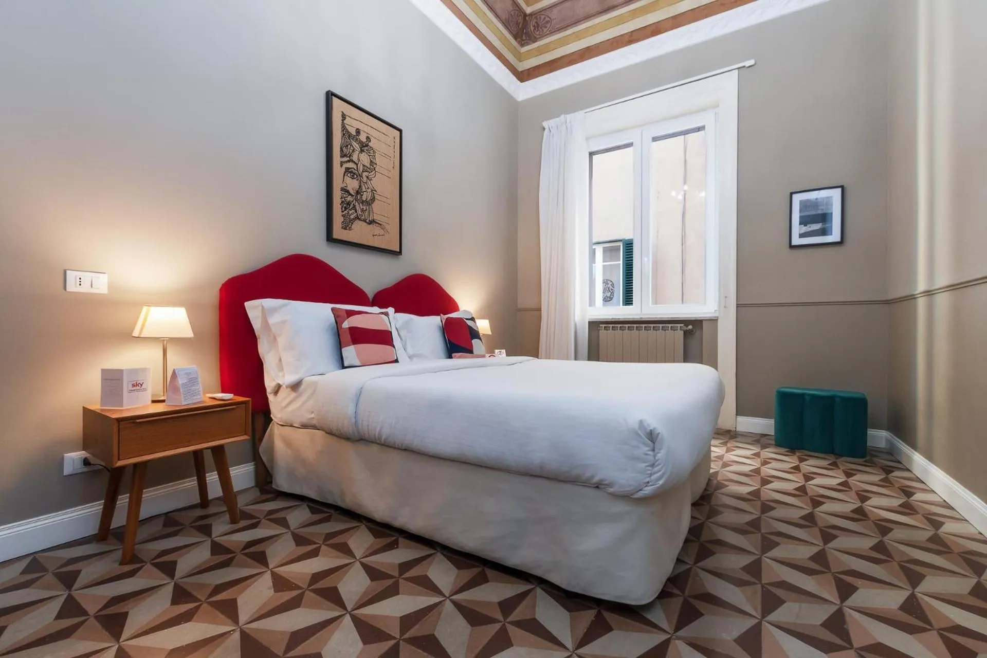 Bed in casa mo room and suite