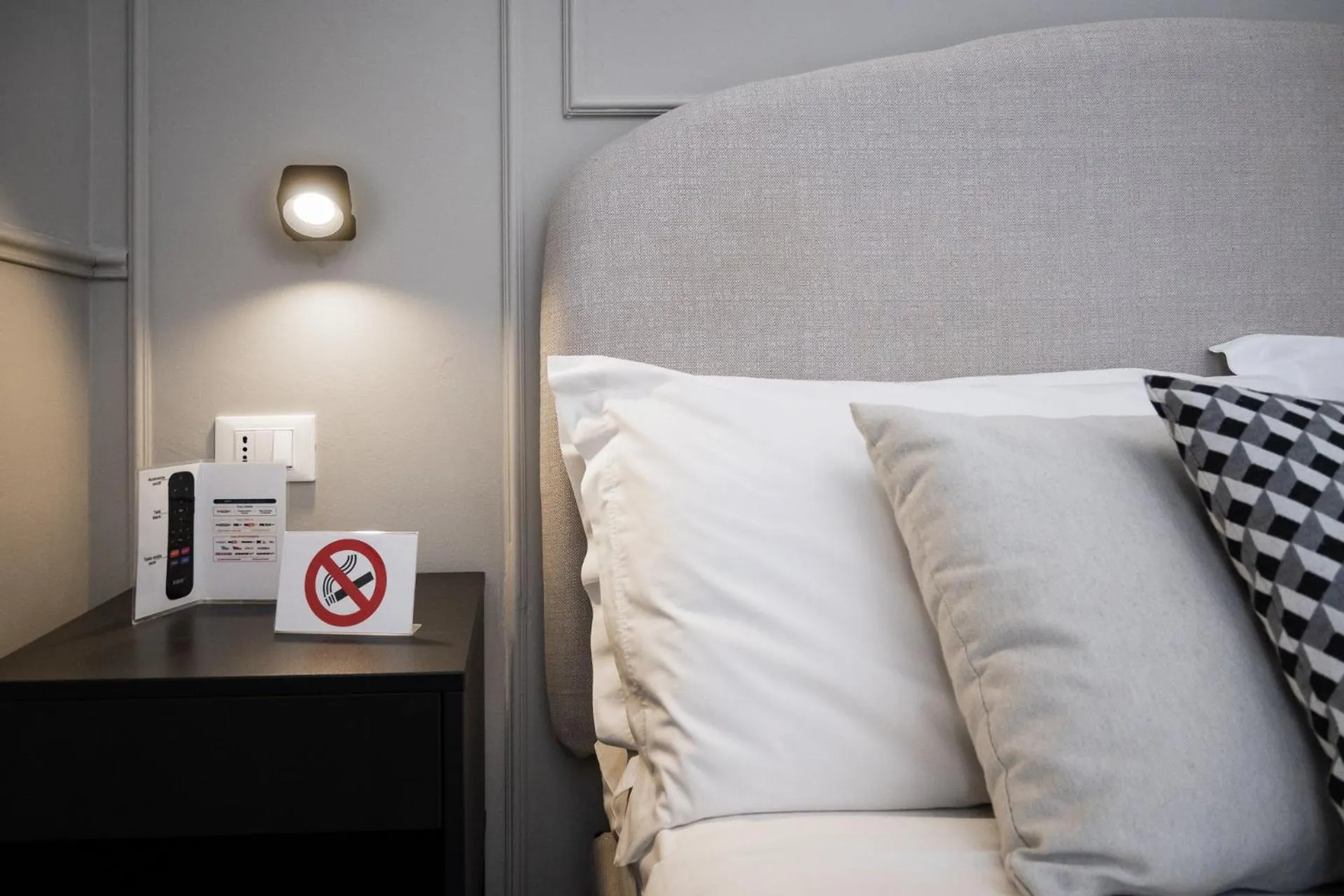 Bed in casa mo room and suite