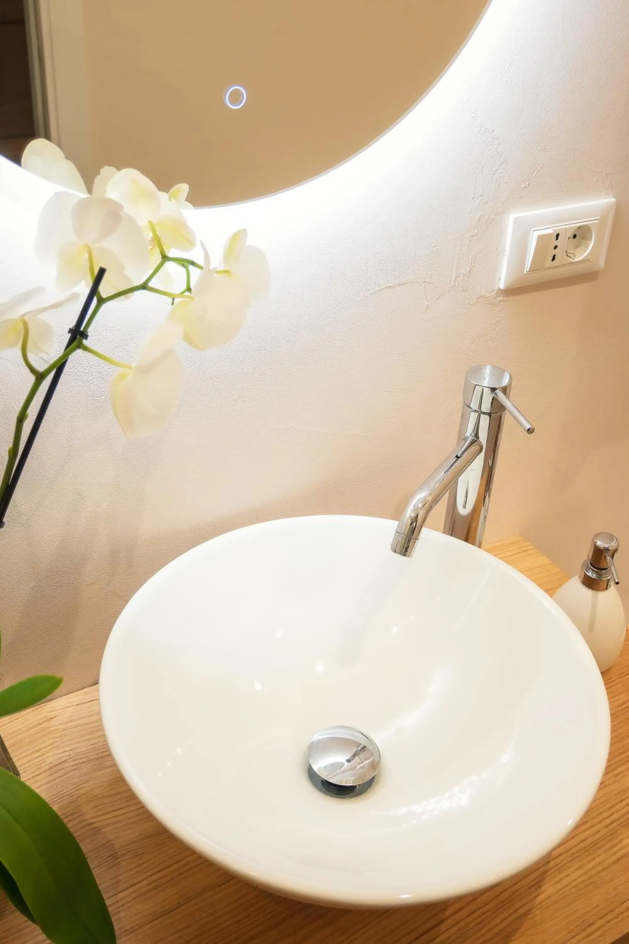 Bathroom in casa mo room and suite