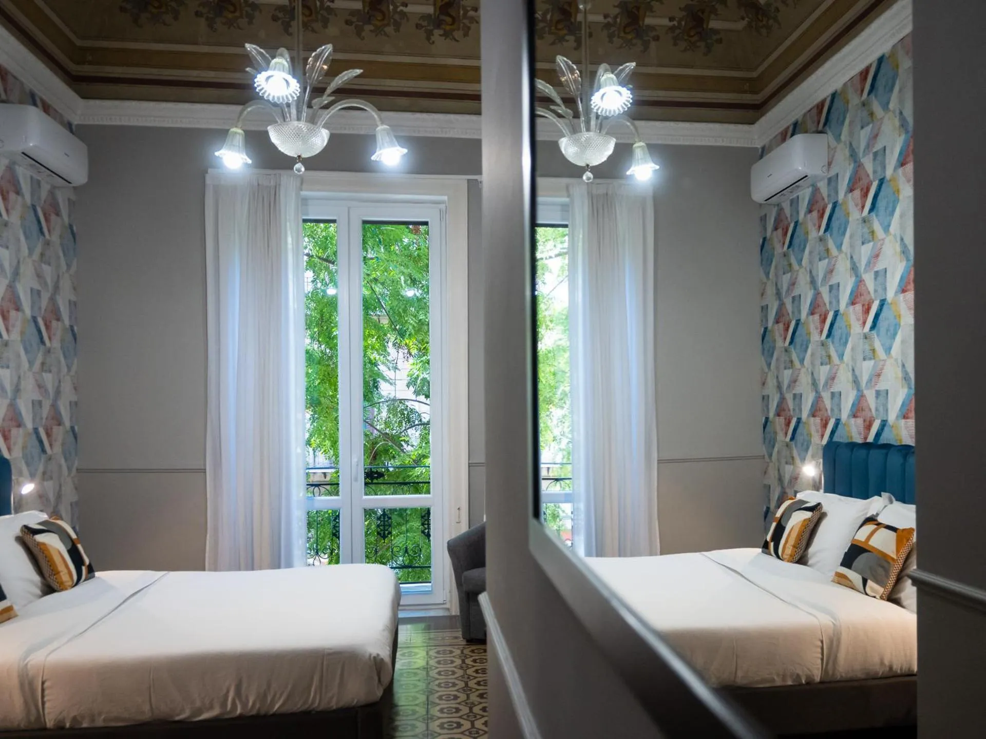 Bed in casa mo room and suite