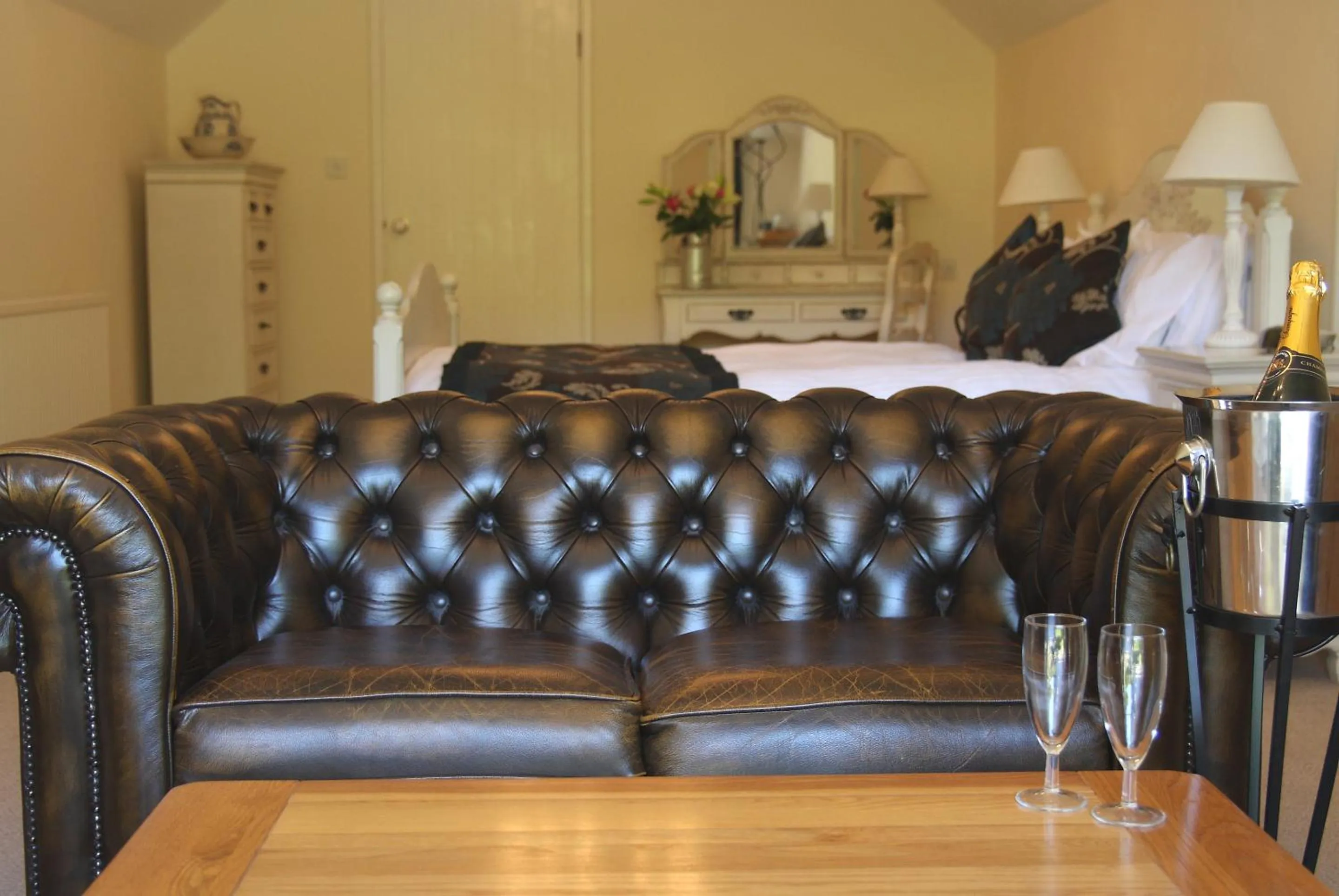 Bedroom in Bearslake Inn