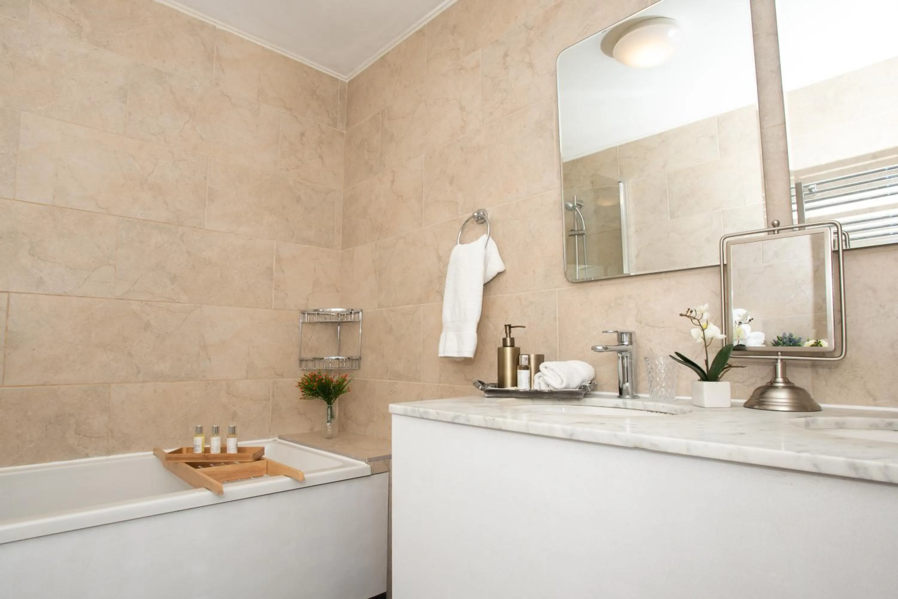 Bathroom in Park Lane Apartments - Clarges Street