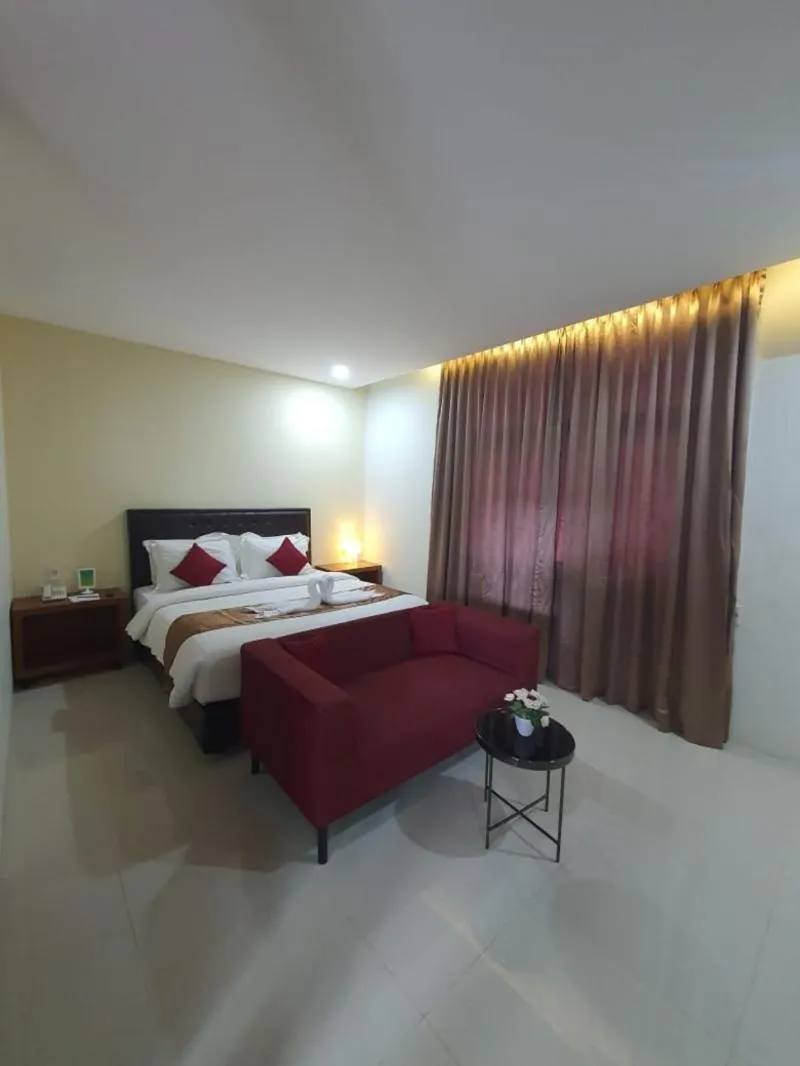 Bed in Grand Mahoni Hotel