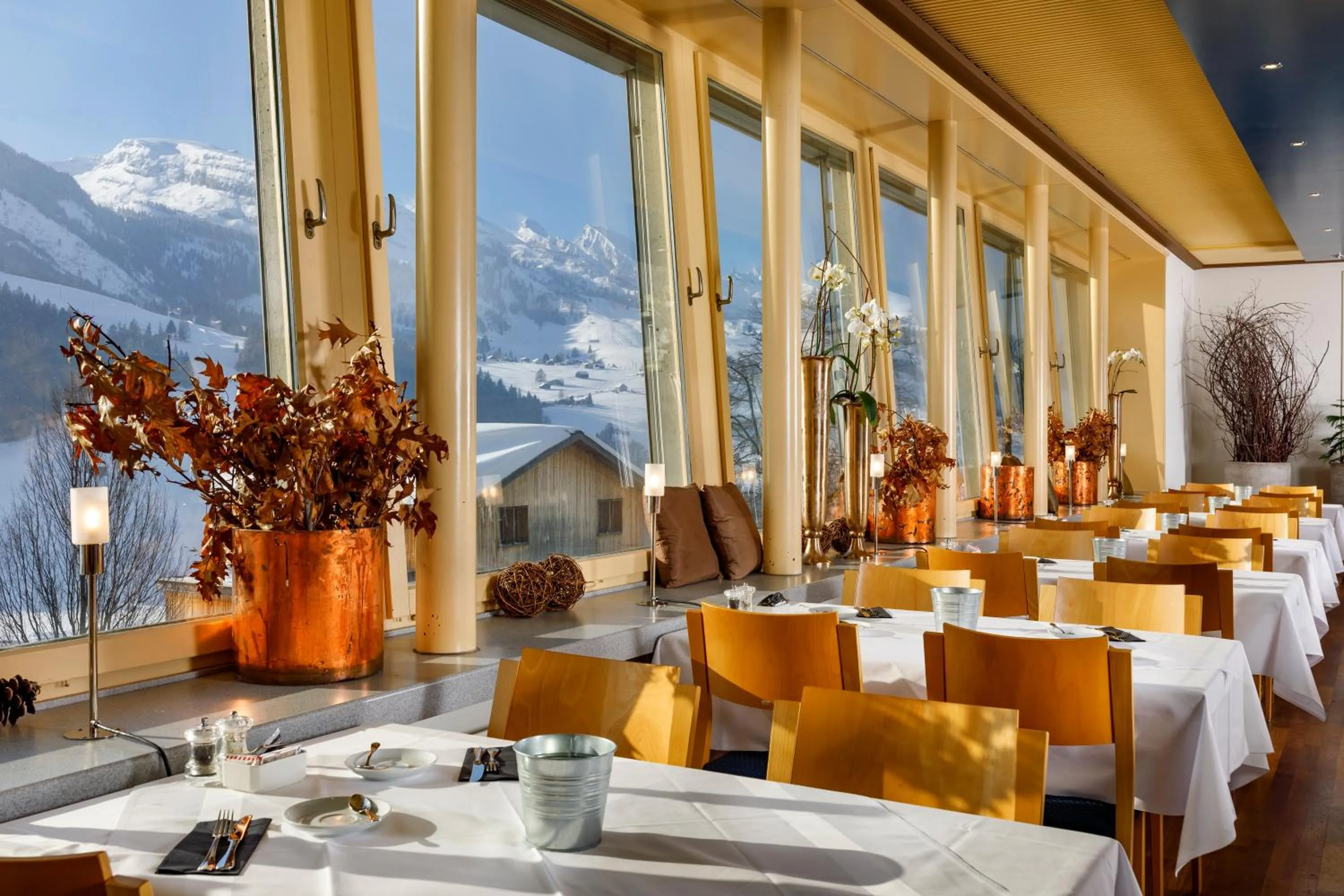 Restaurant/places to eat in Hirschen Guesthouse - Village Hotel