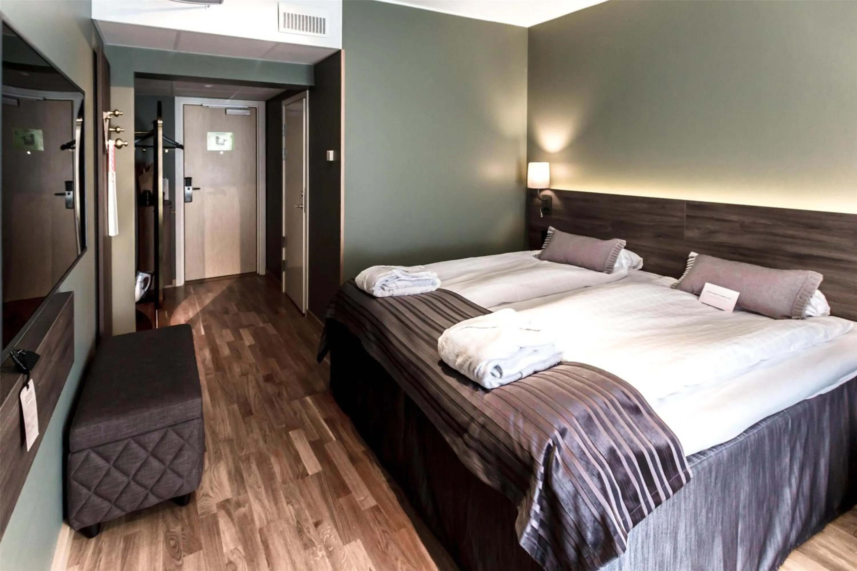 Bedroom, Bed in Scandic Uplandia