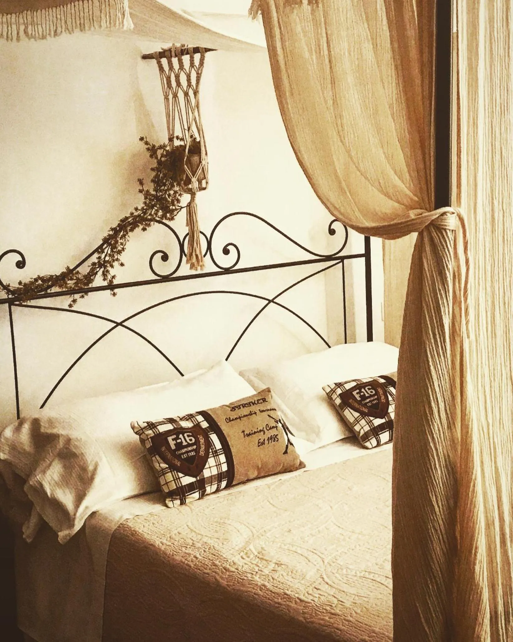 Bed in Le Tartarughe rooms