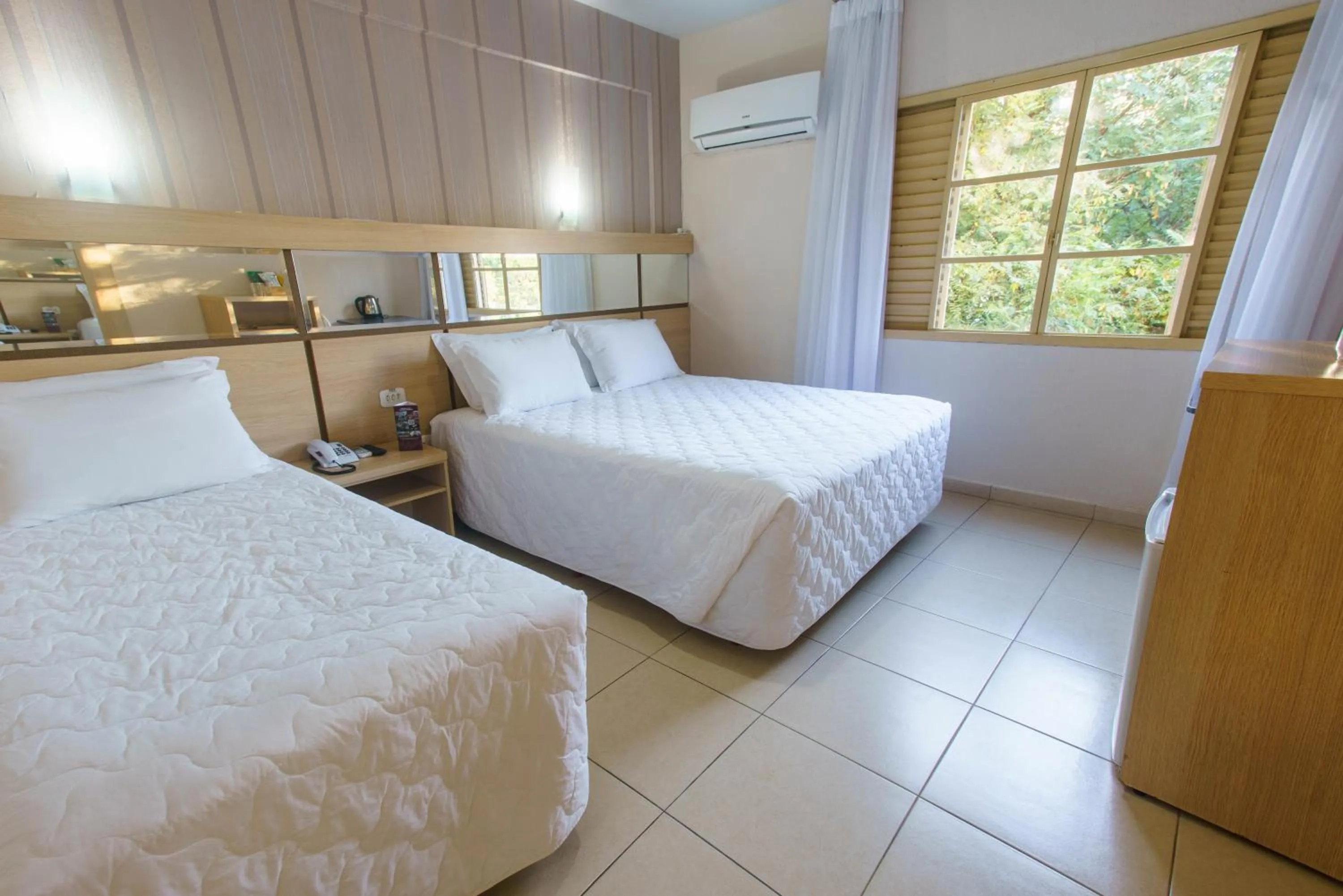 Bed in SJ Tour - San Juan Foz do Iguaçu