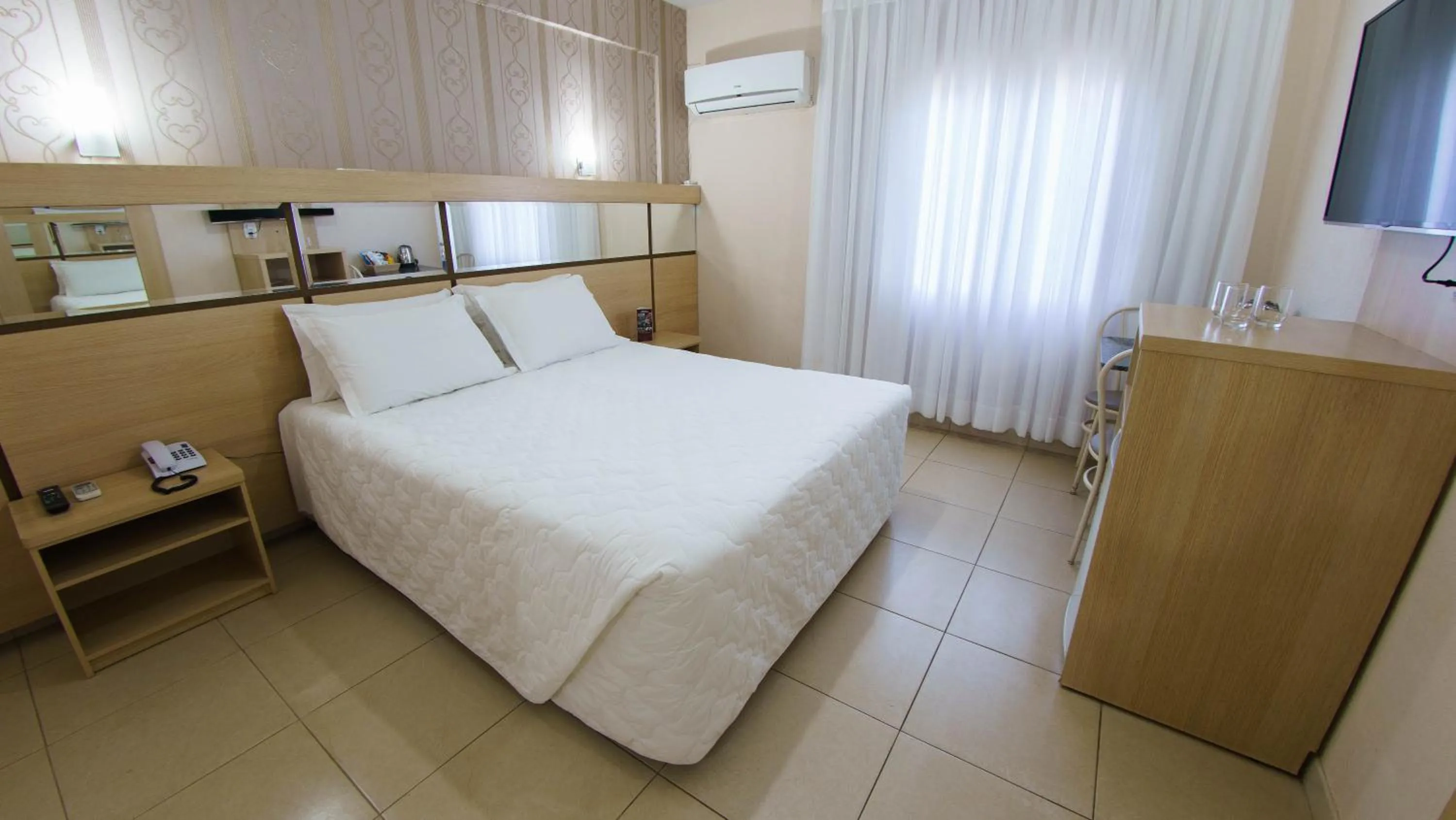 Bed in SJ Tour - San Juan Foz do Iguaçu