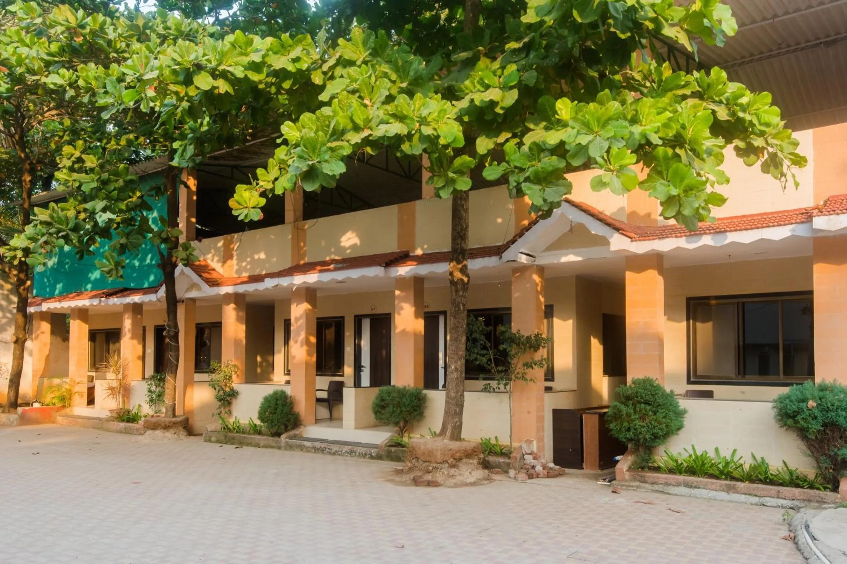 Facade/entrance in Hotel O Manori Resort