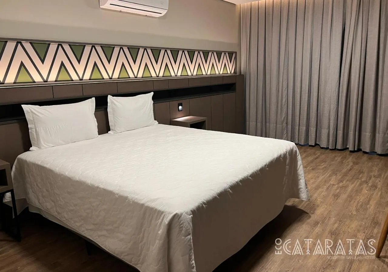 Bed in Complexo Eco Cataratas Resort by SJ