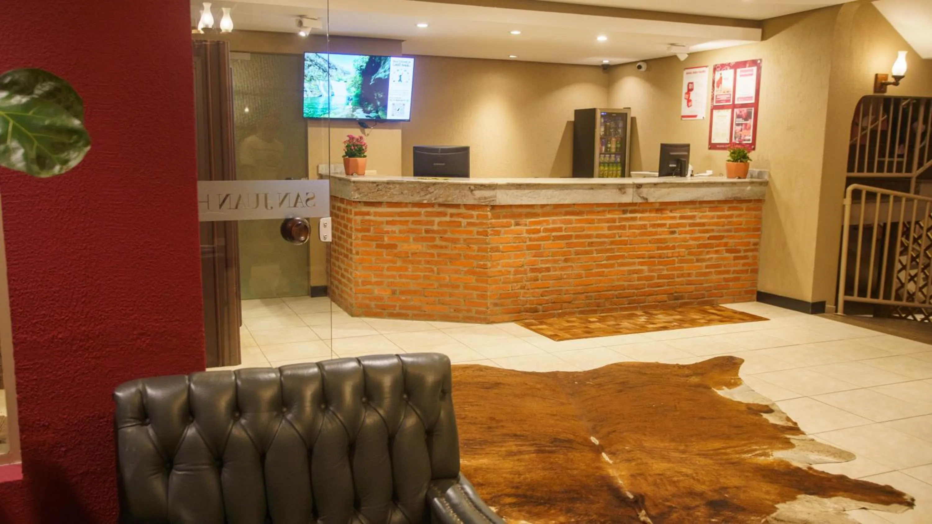 Lobby or reception in SJ Jaguariaíva - San Juan Jaguariaíva