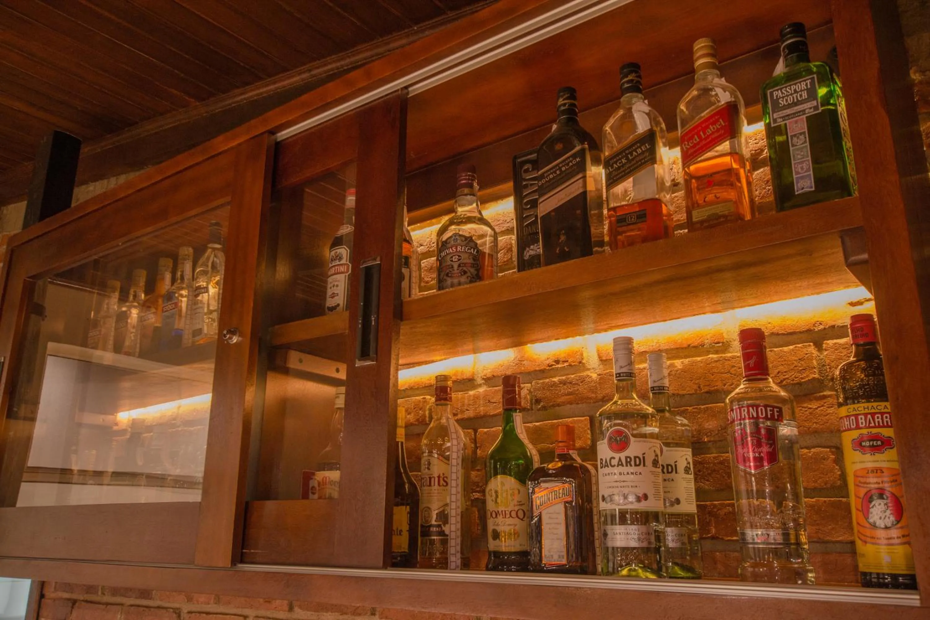 Lounge or bar in SJ Jaguariaíva - San Juan Jaguariaíva