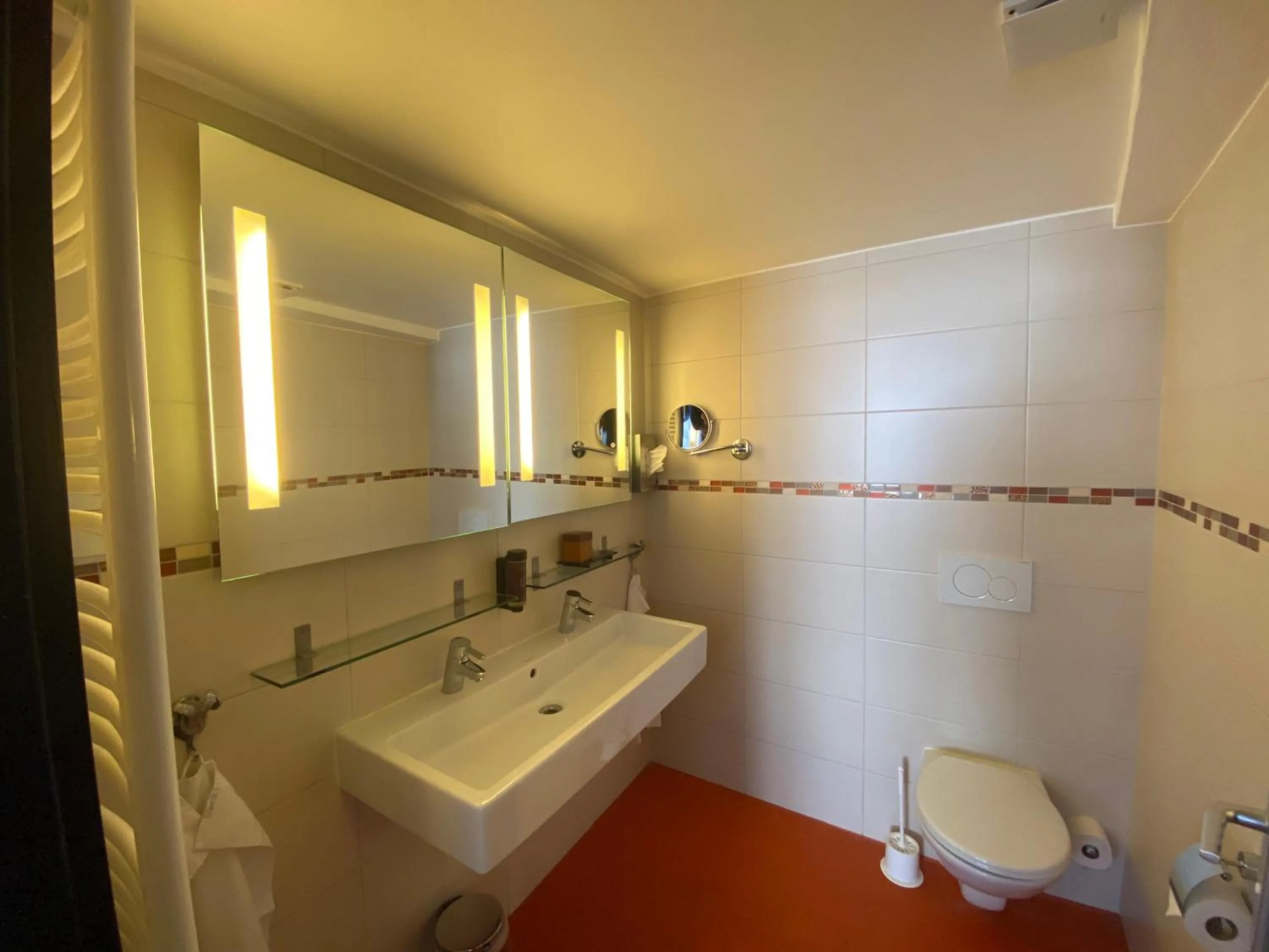 Bathroom in Boutique Hotel & Bio Wirtshaus Schwarzer Bock