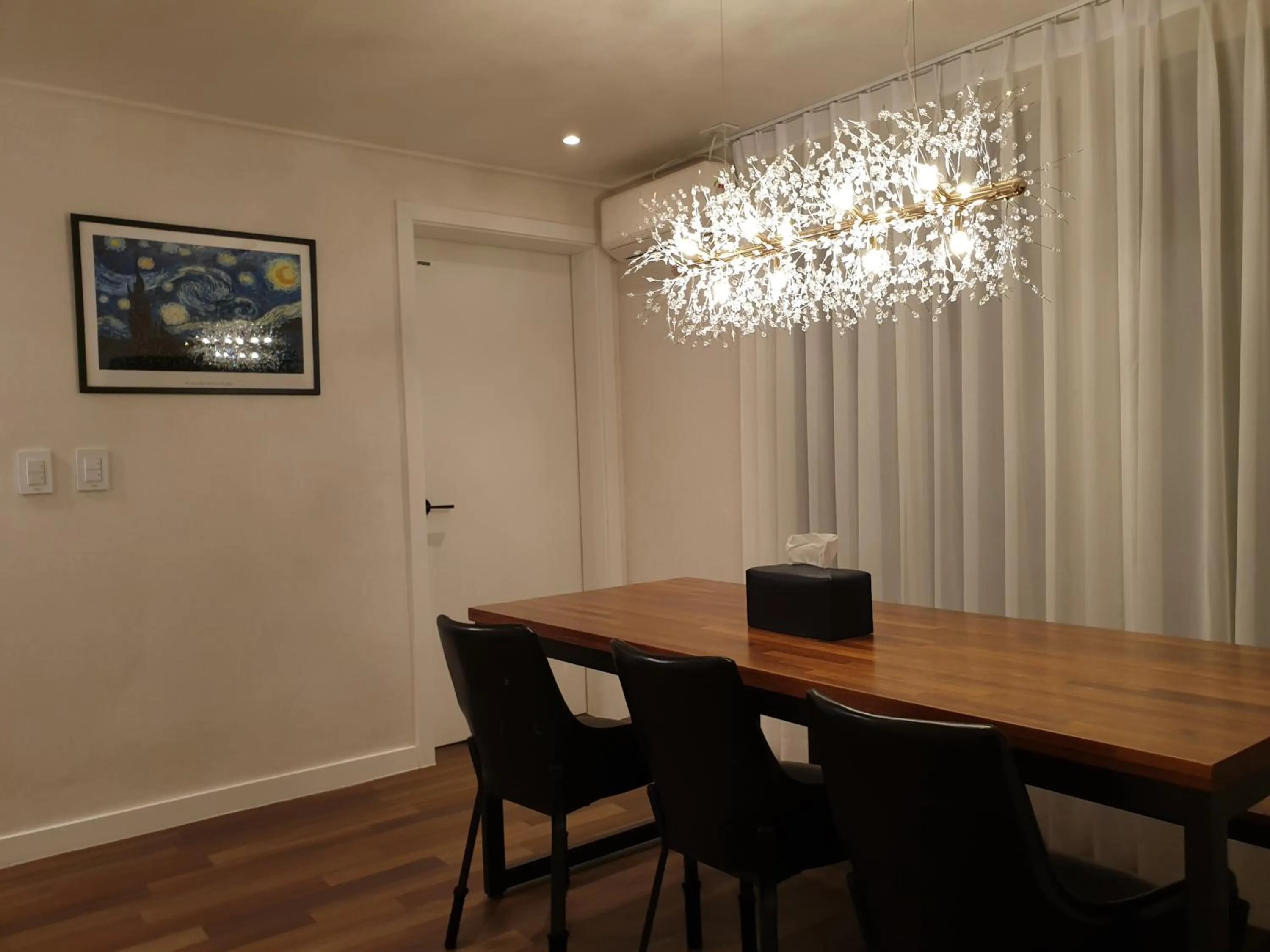 Living room in Daon House