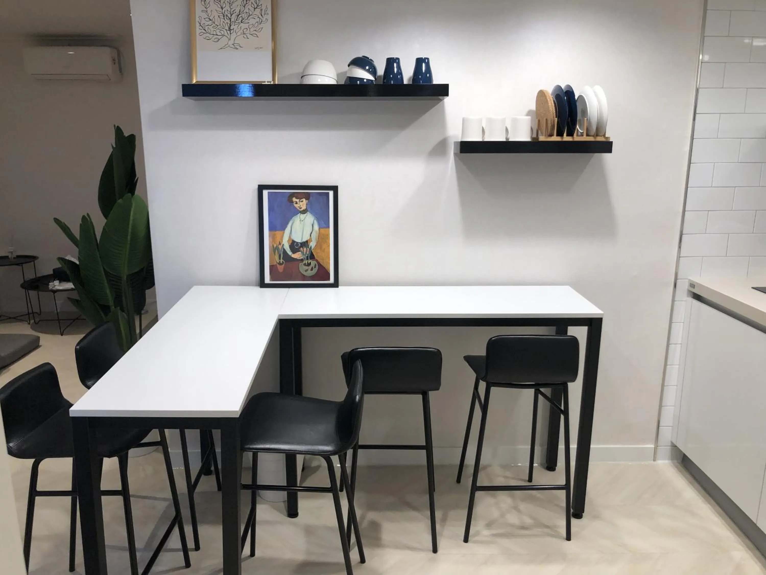 Dining area in Daon House