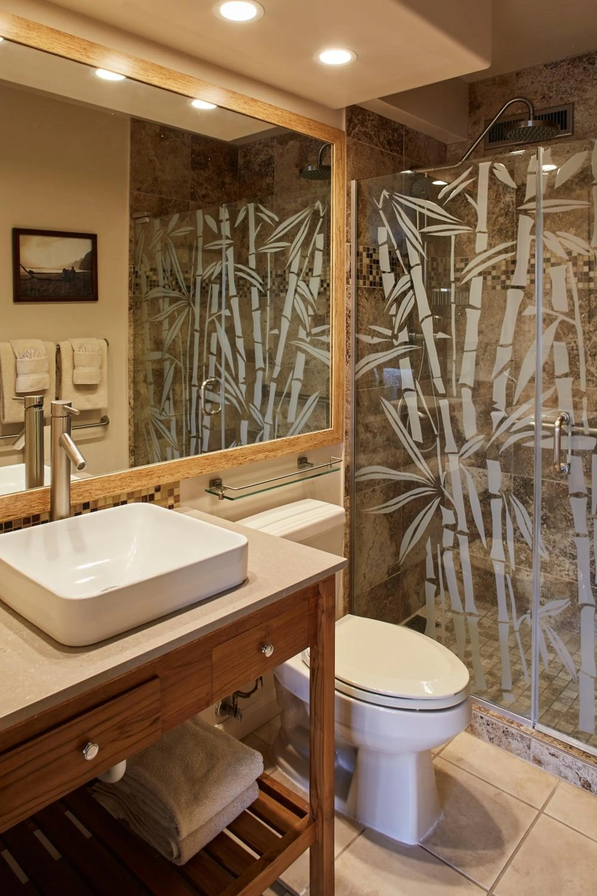 Bathroom in The Cliffs at Princeville