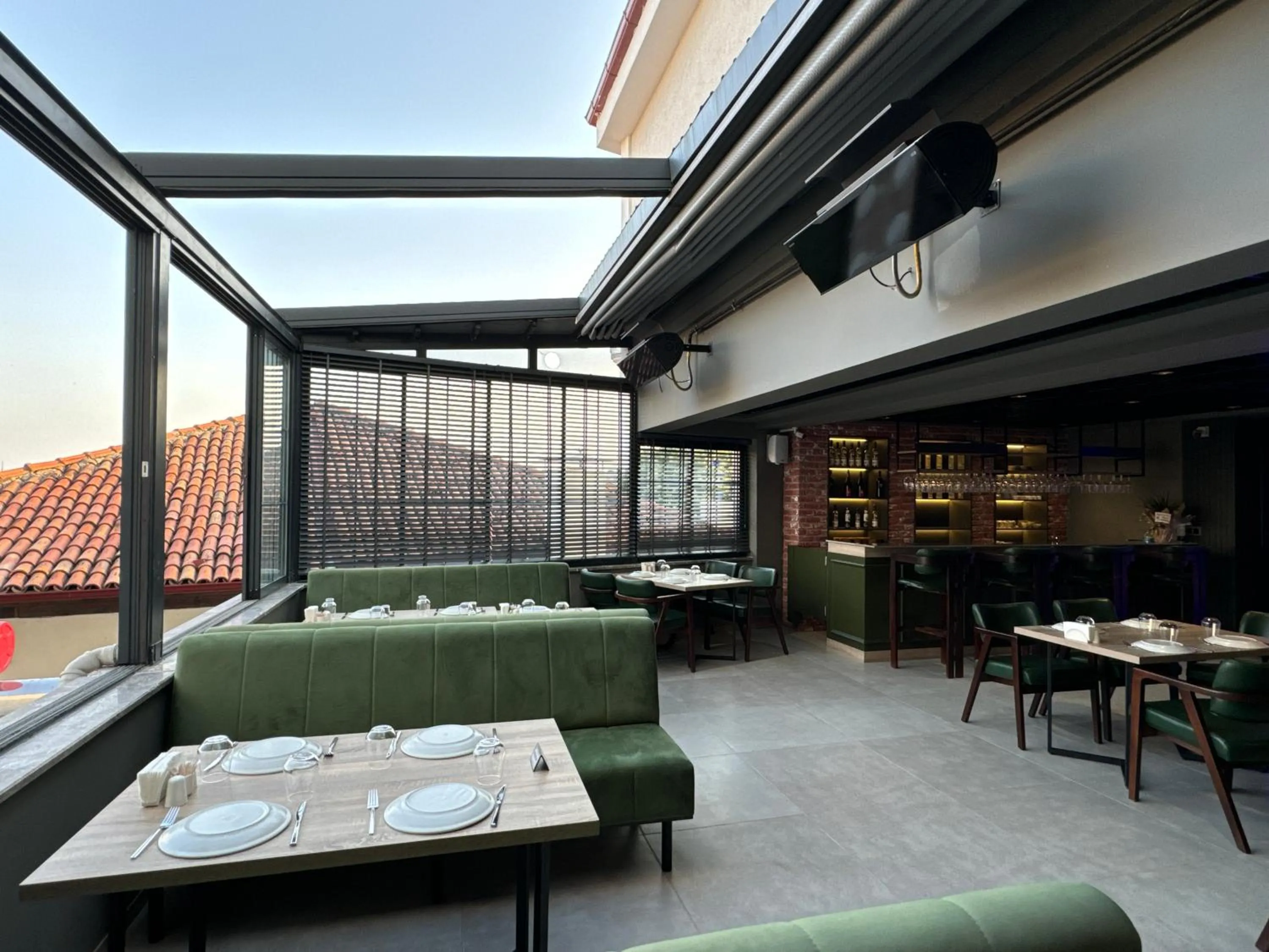 Restaurant/places to eat in KORKMAZ OTEL