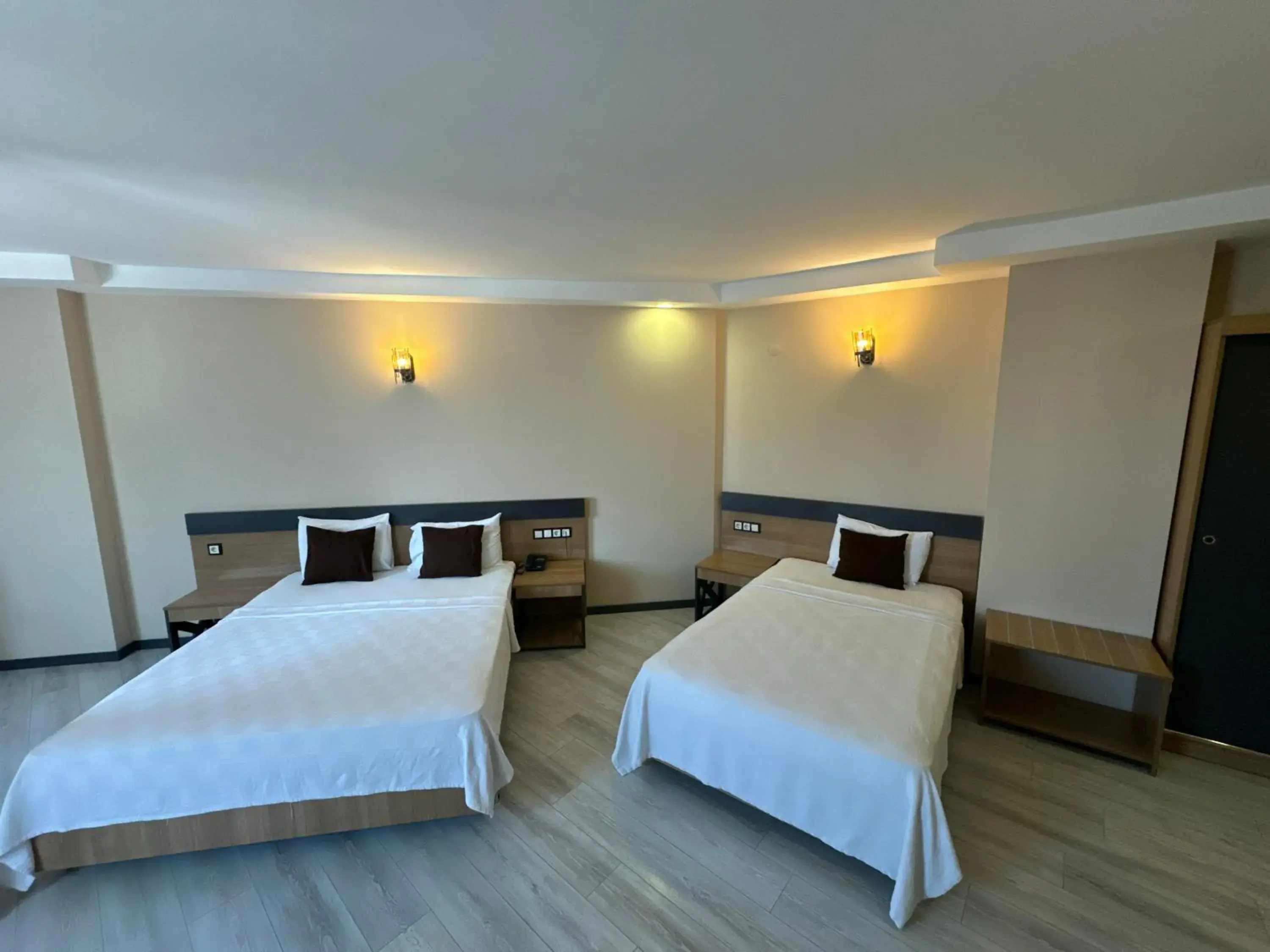 Deluxe Double Room in KORKMAZ OTEL Deluxe Double Room in KORKMAZ OTEL