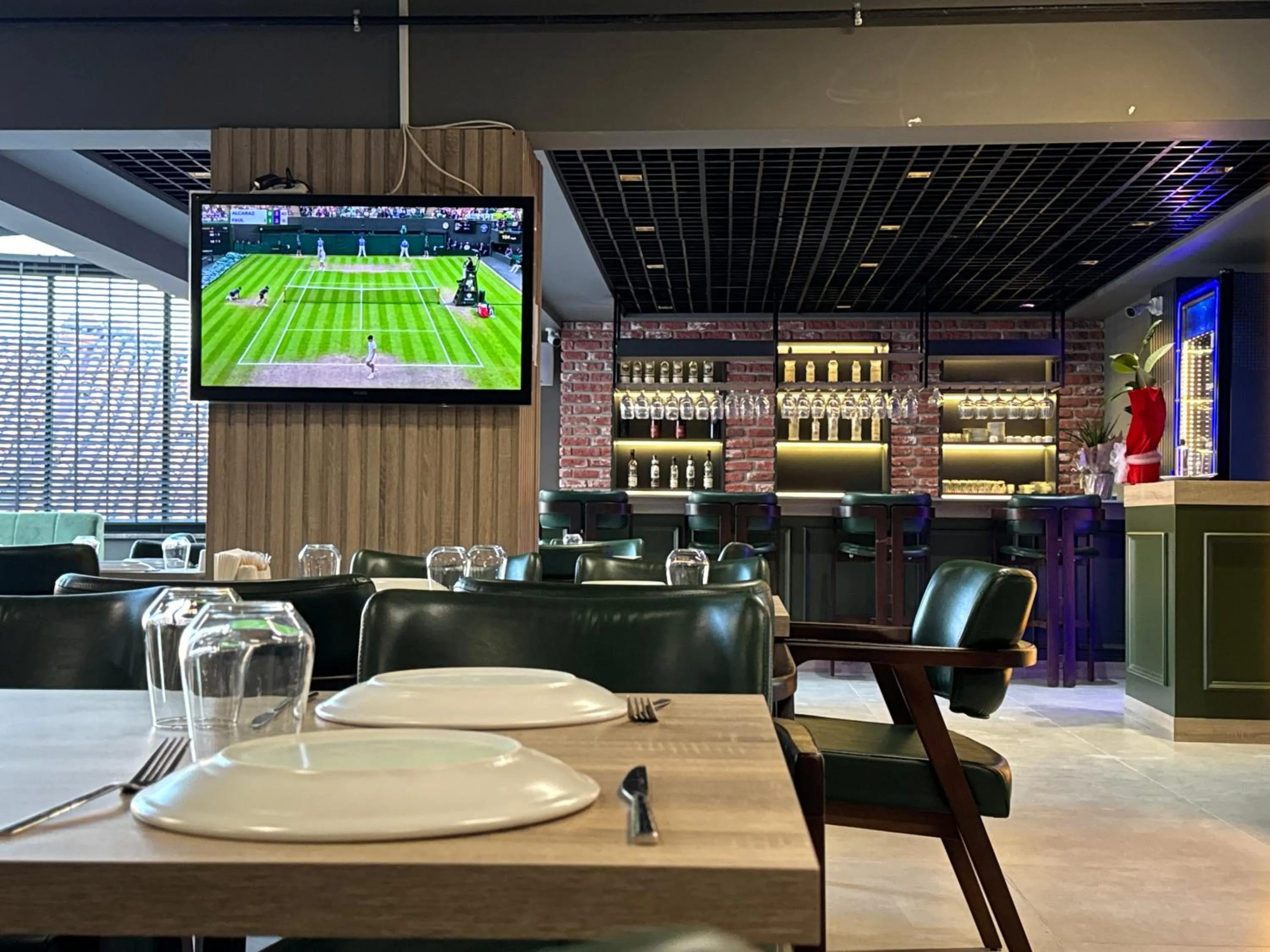 Restaurant/places to eat in KORKMAZ OTEL