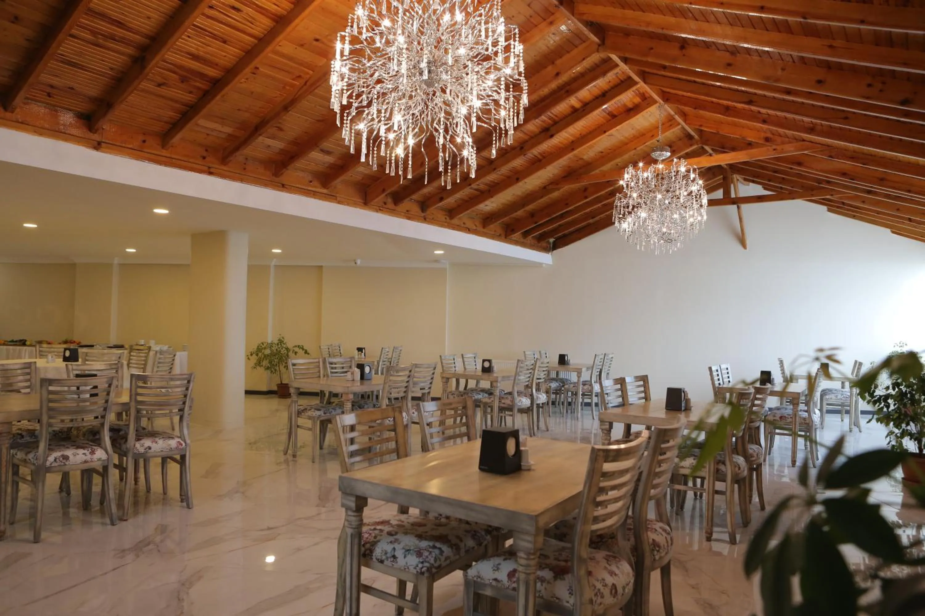 Restaurant/places to eat in KORKMAZ OTEL