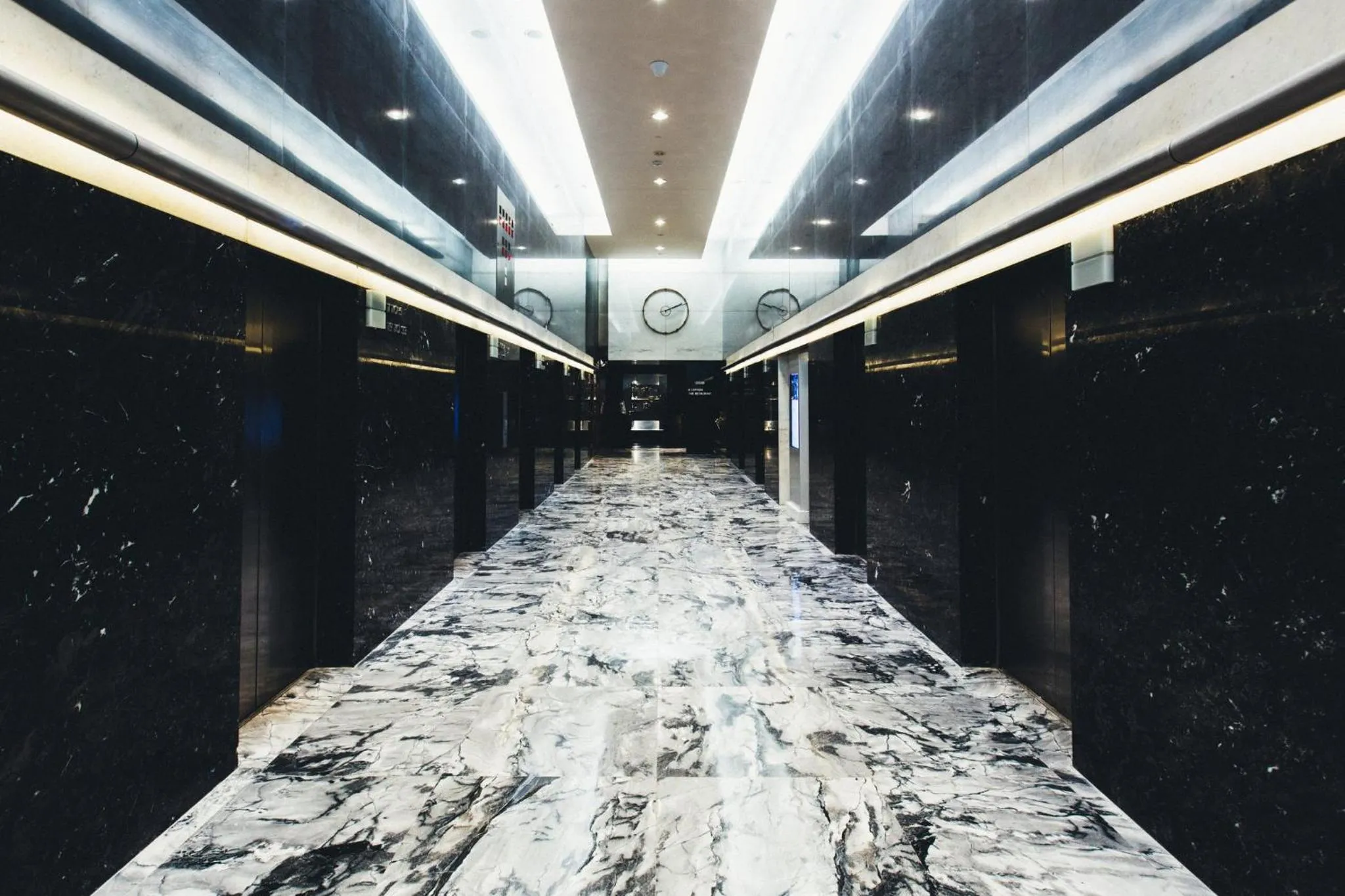 Decorative detail in Loews Philadelphia Hotel