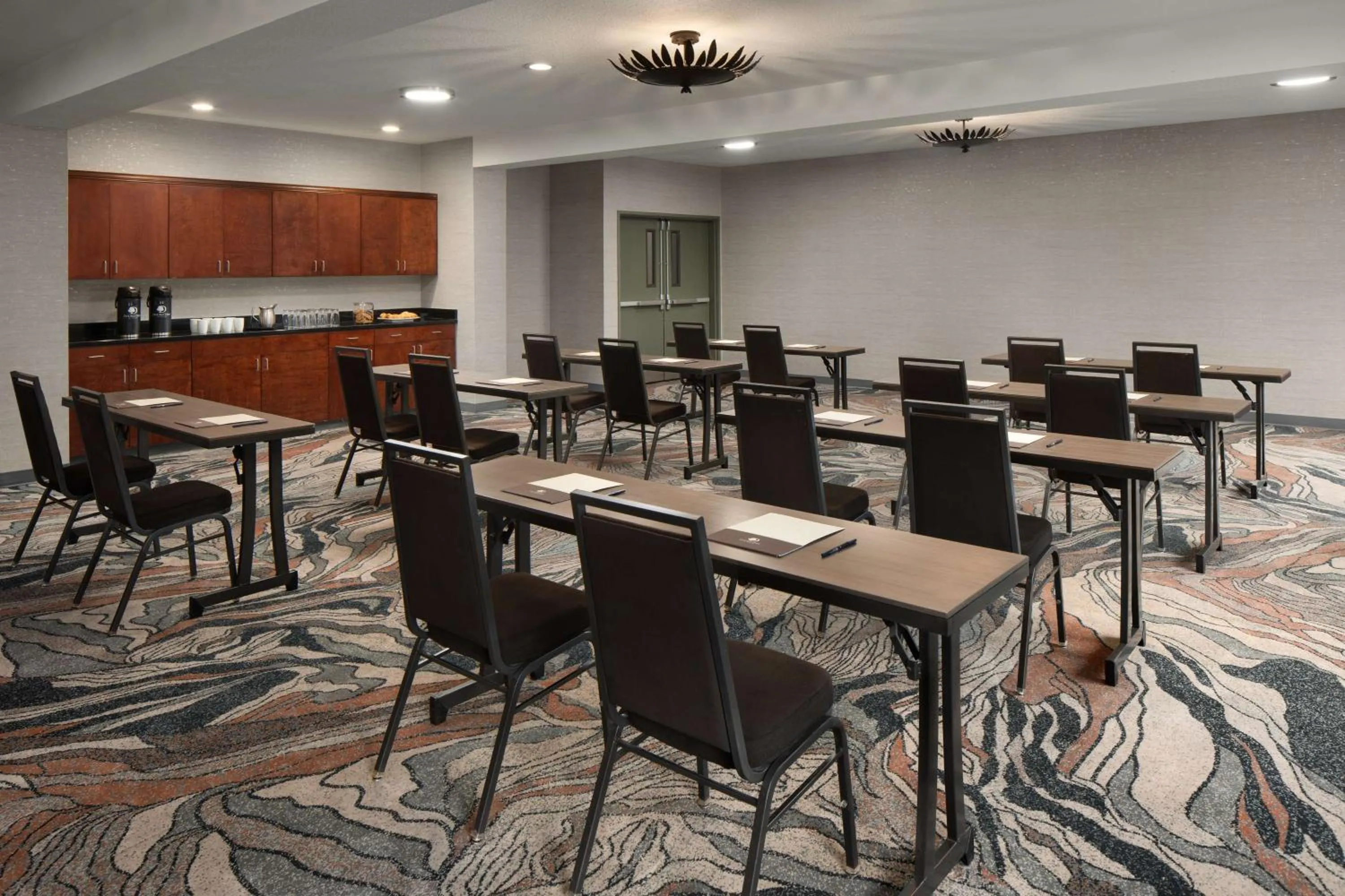 Meeting/conference room in DoubleTree by Hilton North Salem