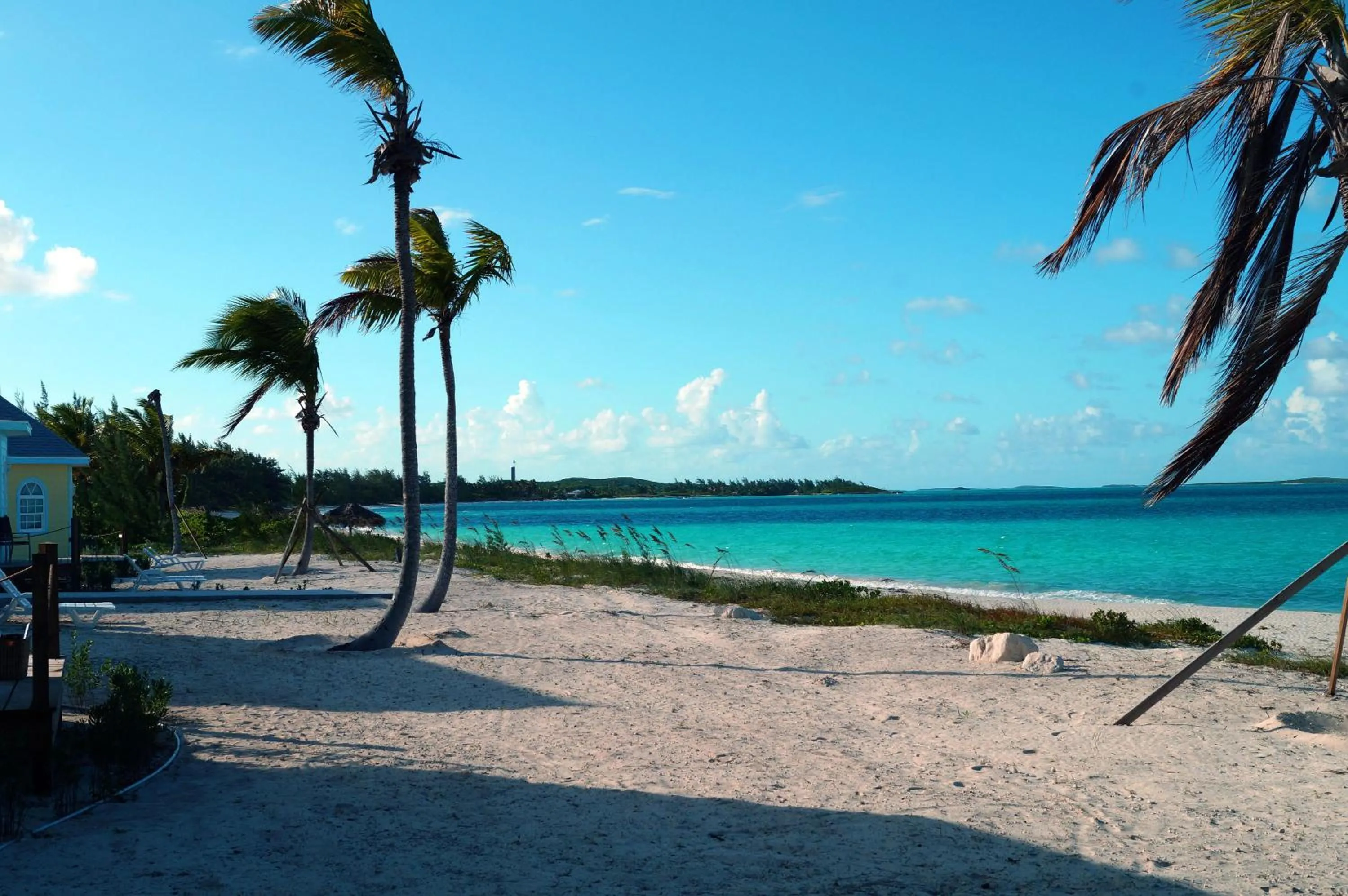 Area and facilities in Paradise Bay Bahamas