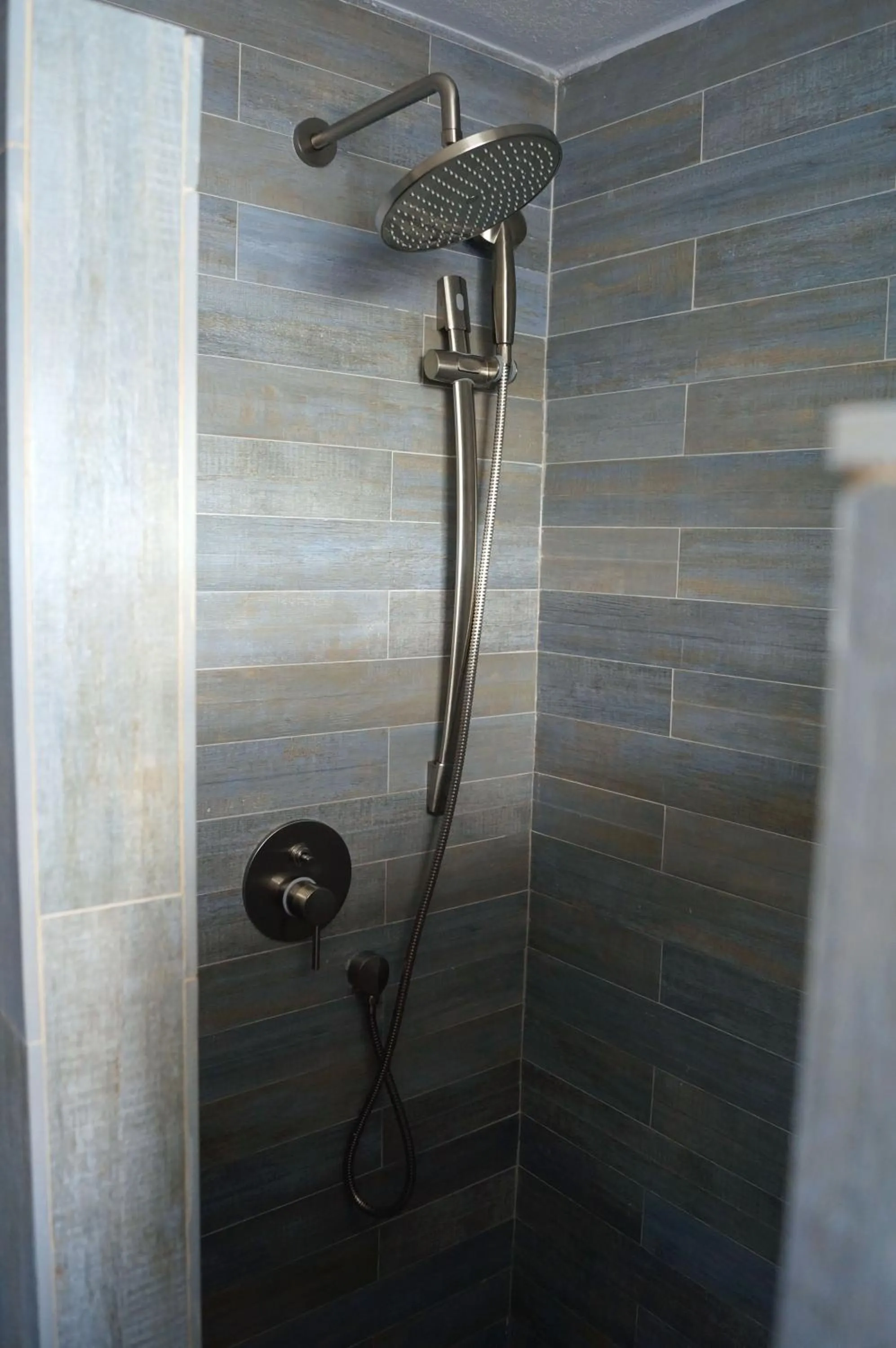 Shower in Paradise Bay Bahamas