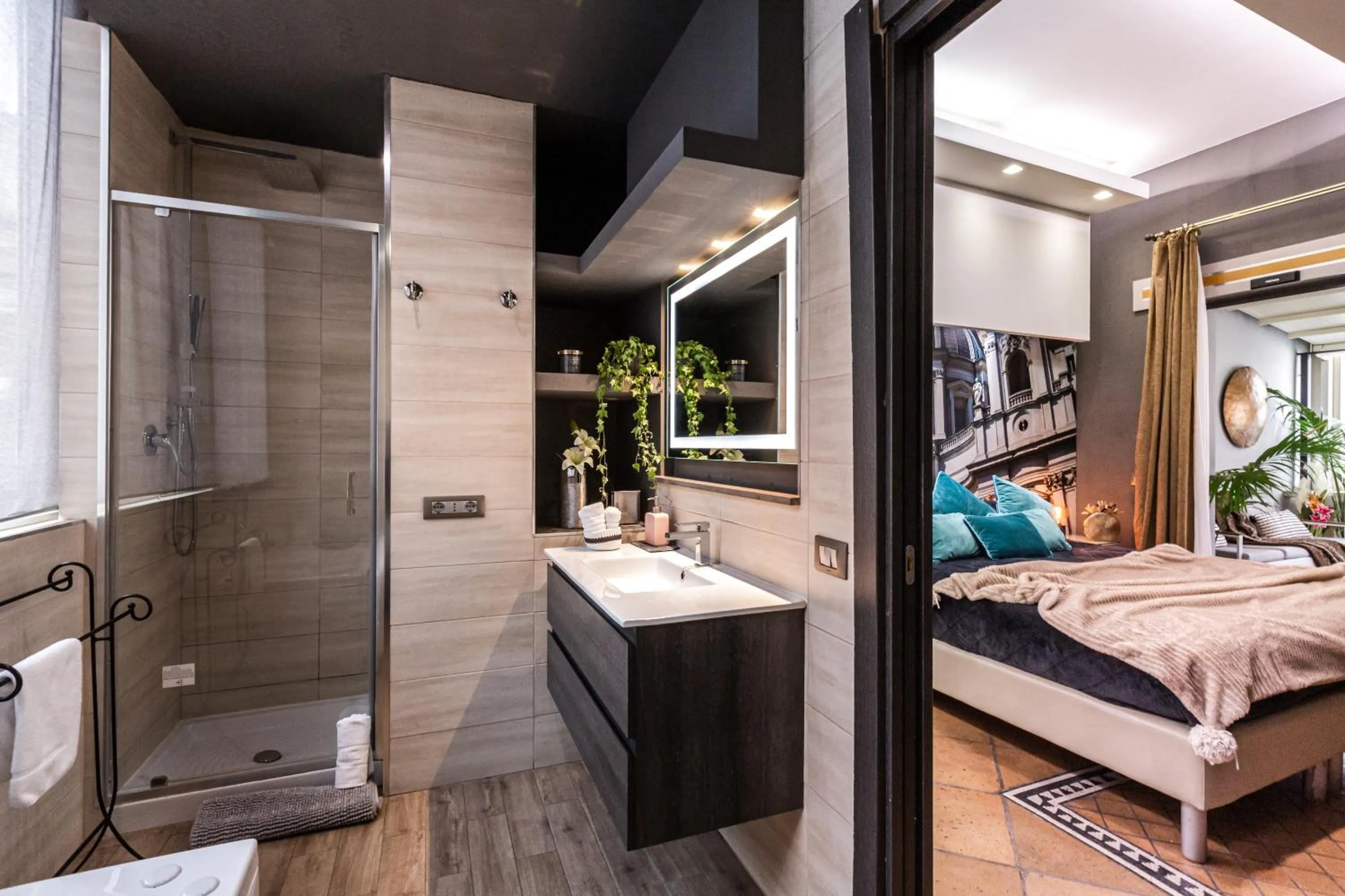 Toilet in Daphne Suites