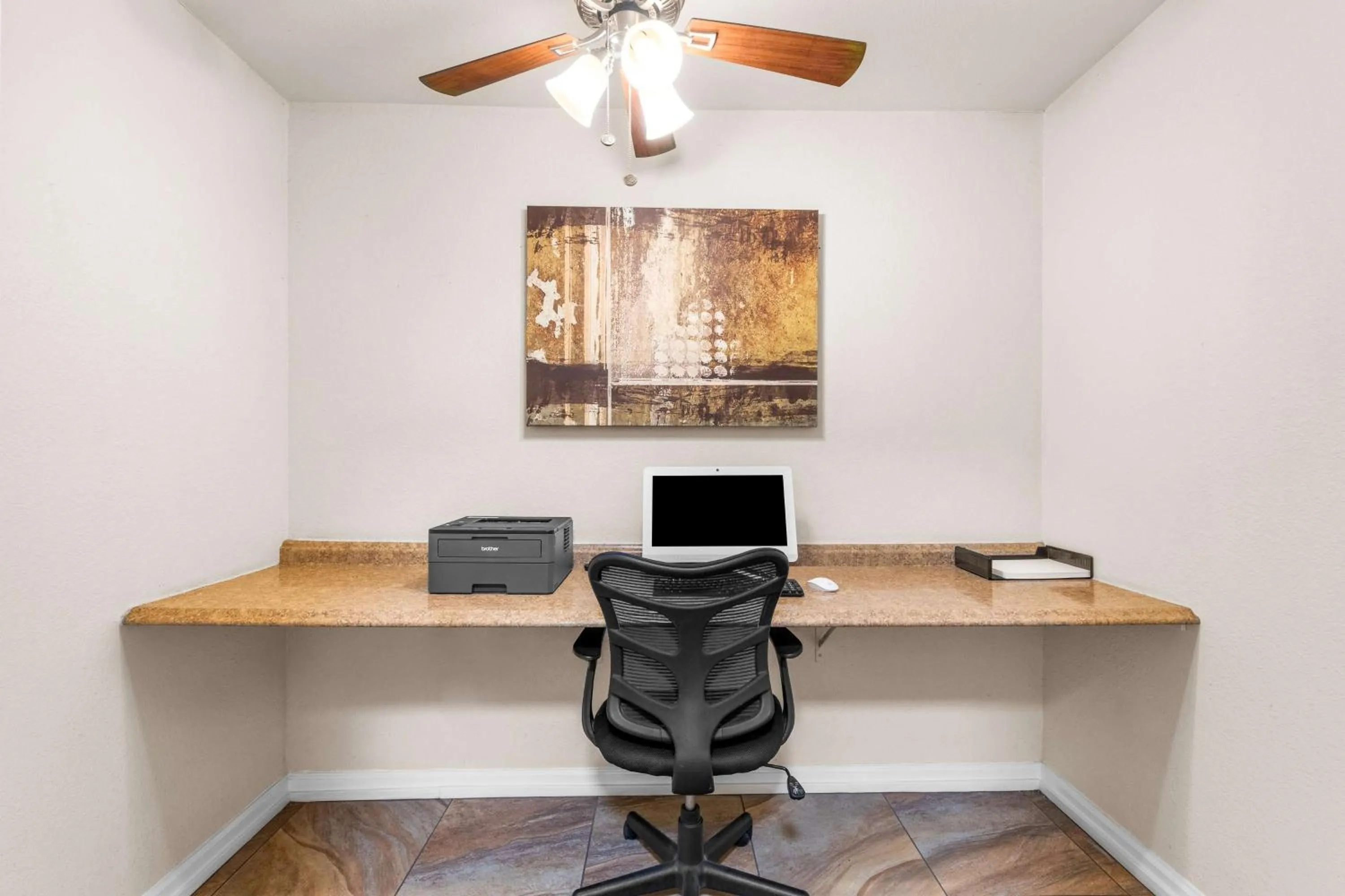 Business facilities in Best Western El Centro Inn