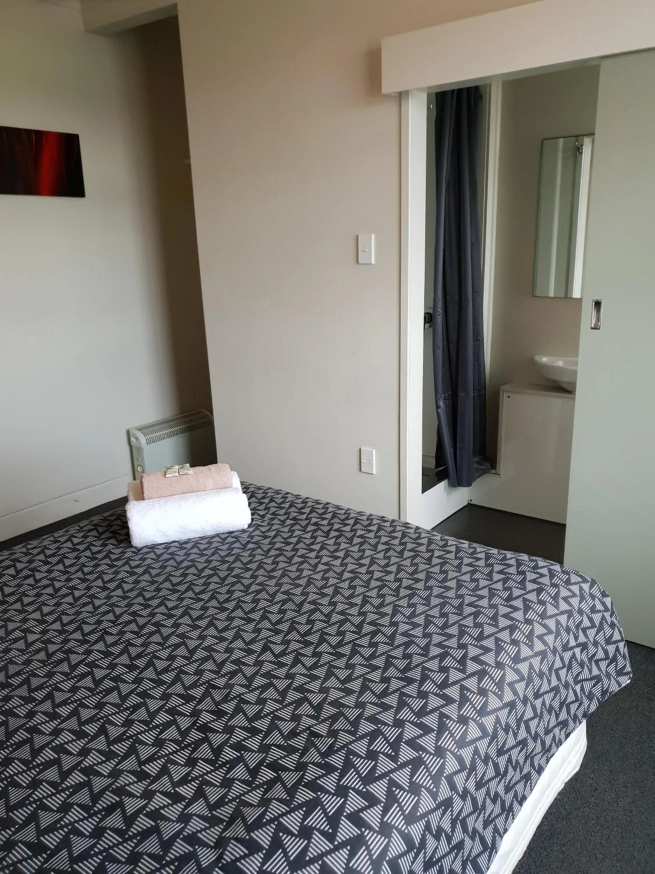 Bed in Horse and Jockey Inn