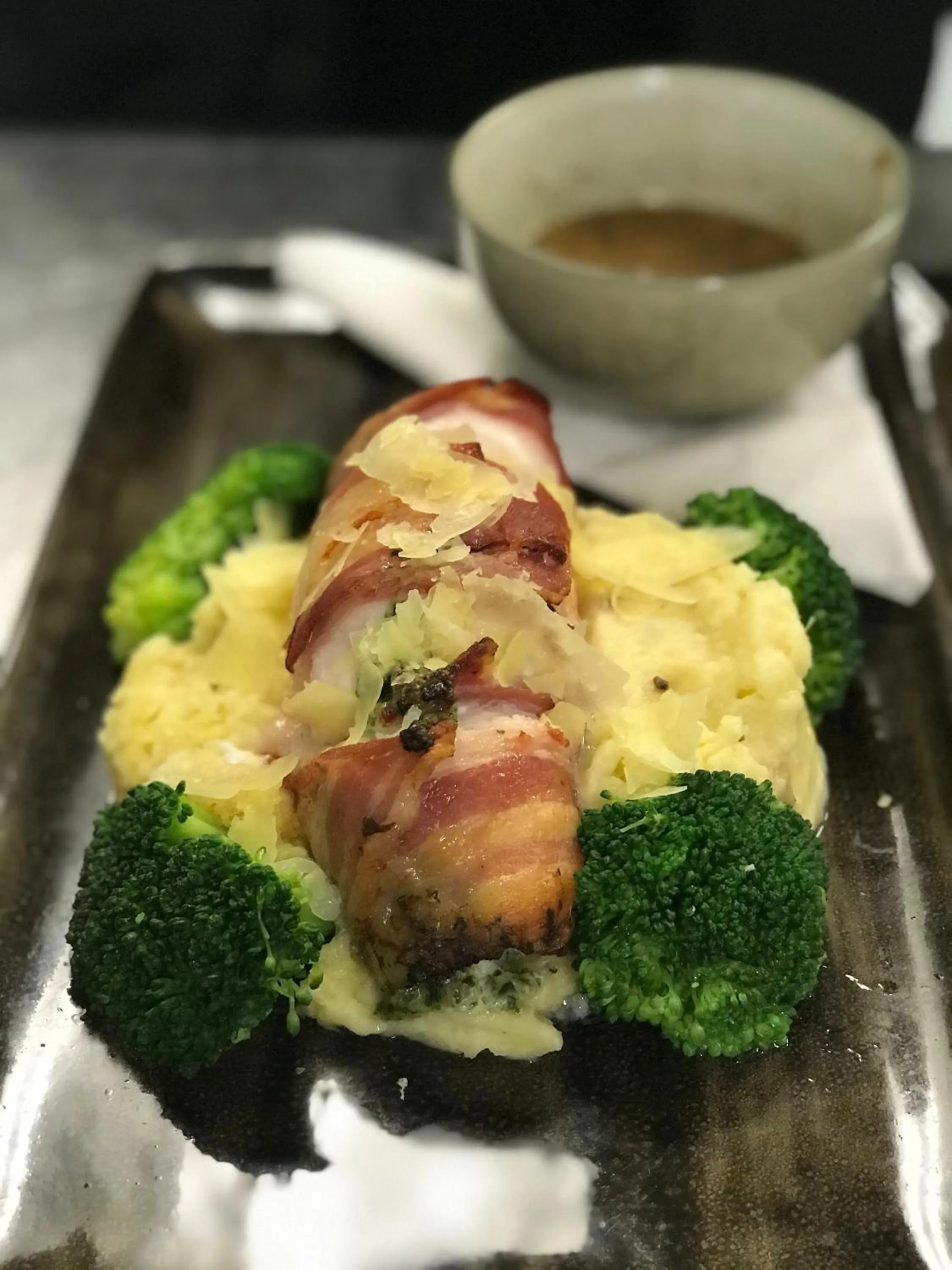 Horse and Jockey Inn