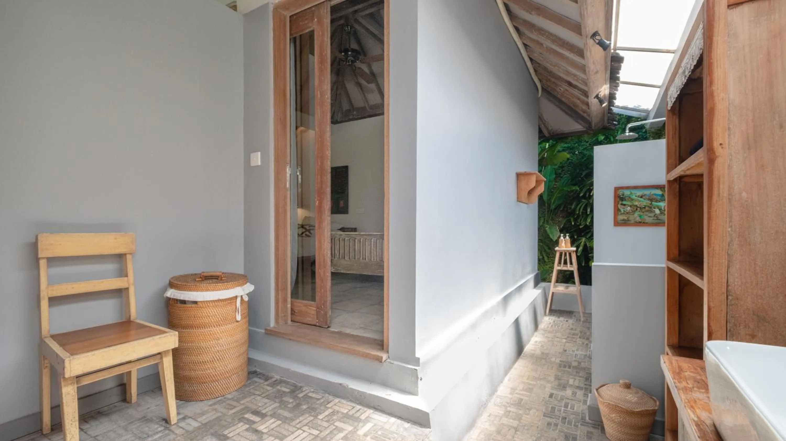 Bedroom in Villa Koyama by Villa Finder