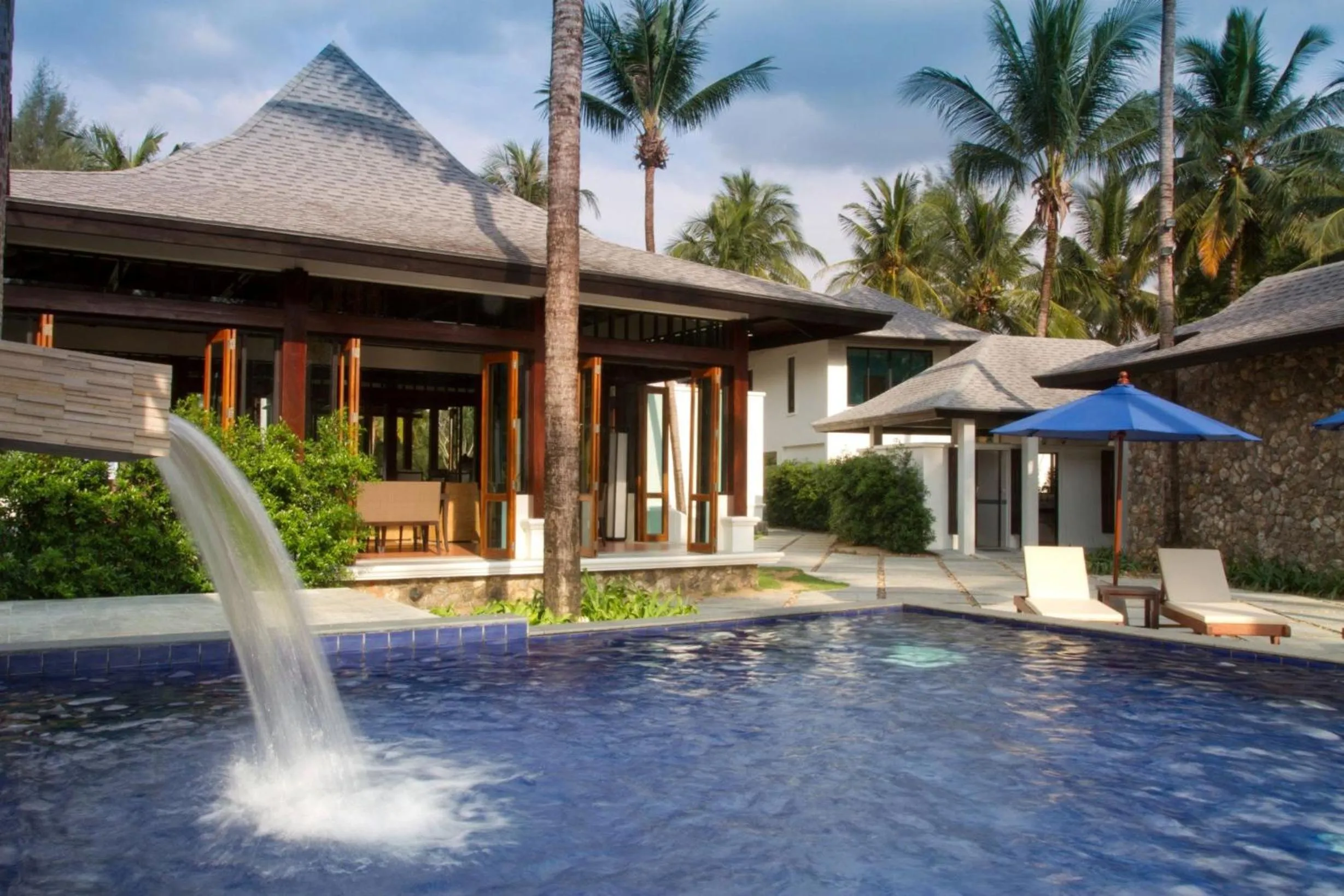 Swimming pool in Khaolak Blue Lagoon Resort - SHA Extra Plus