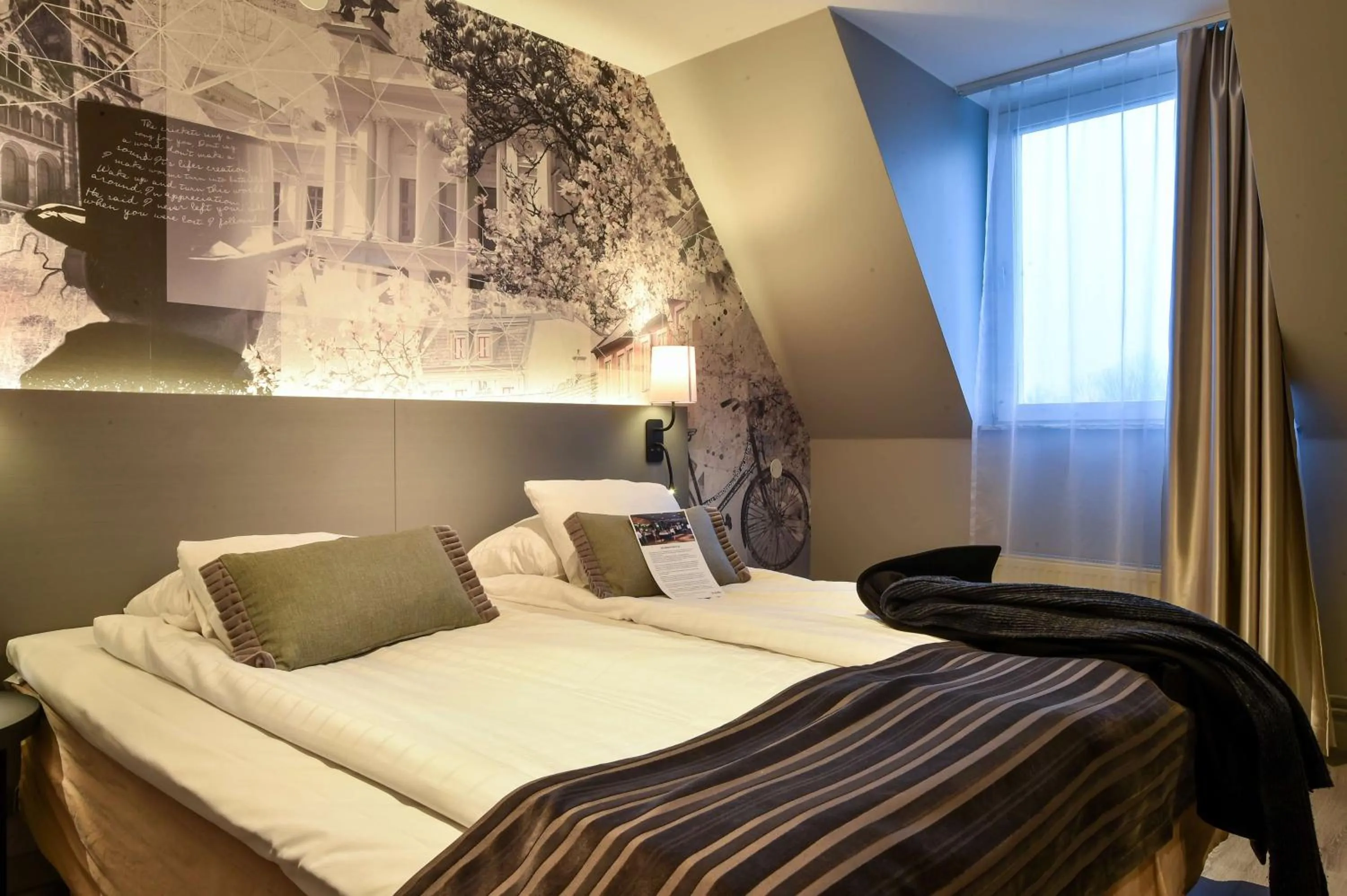 Bedroom, Bed in Scandic Star Lund