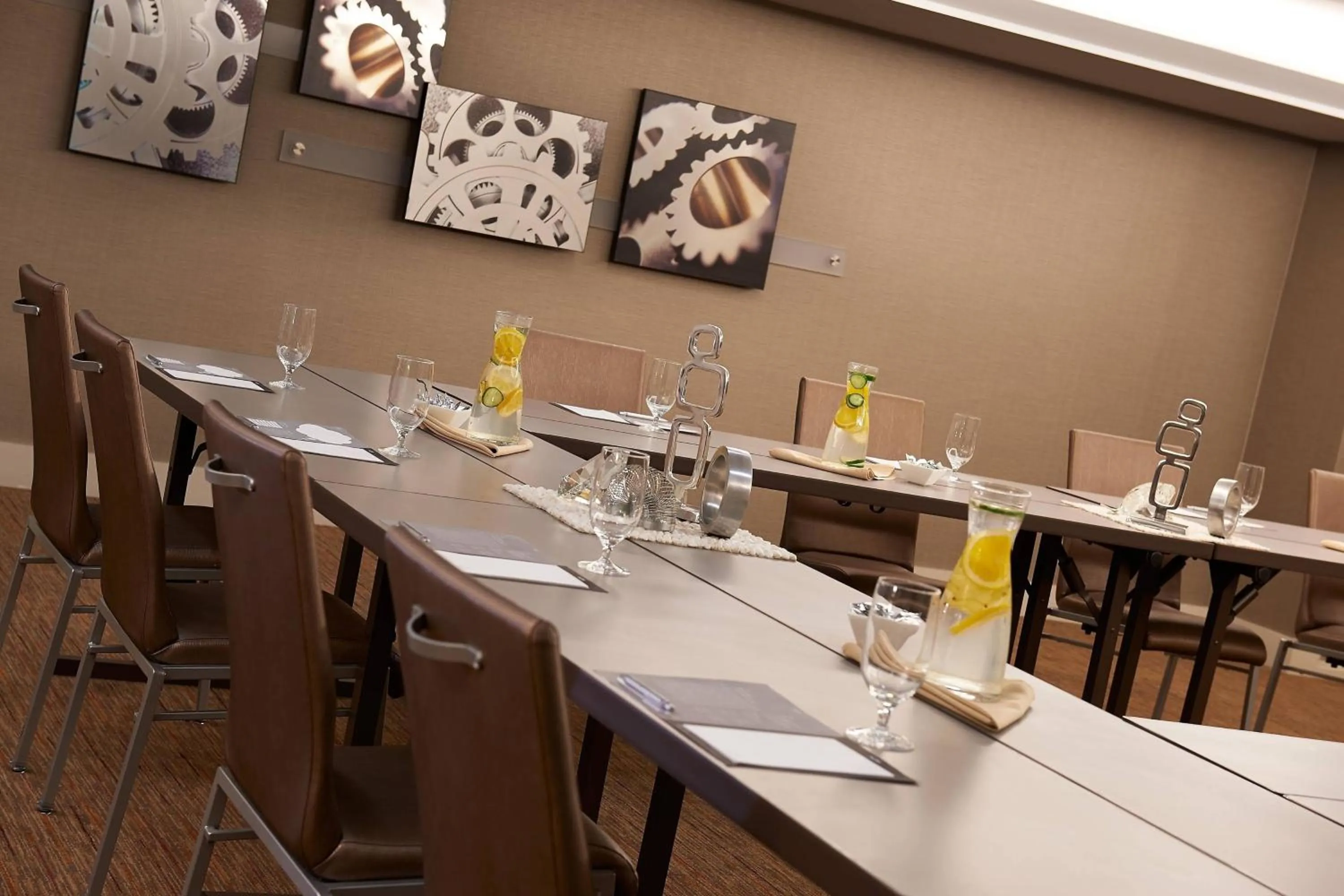 Meeting/conference room in The Baronette Renaissance Detroit-Novi Hotel