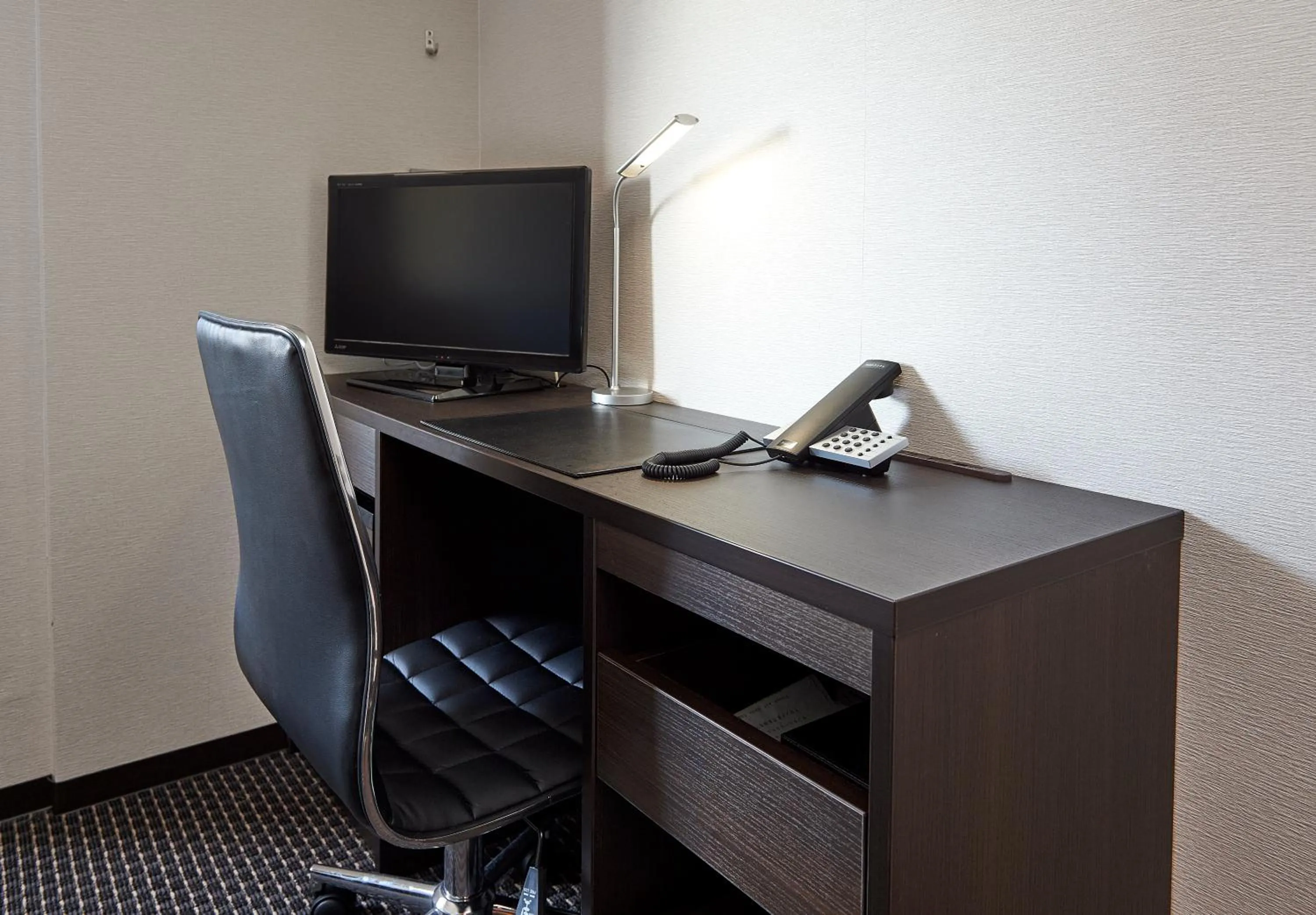 TV and multimedia in Hotel Consort Shin-Osaka