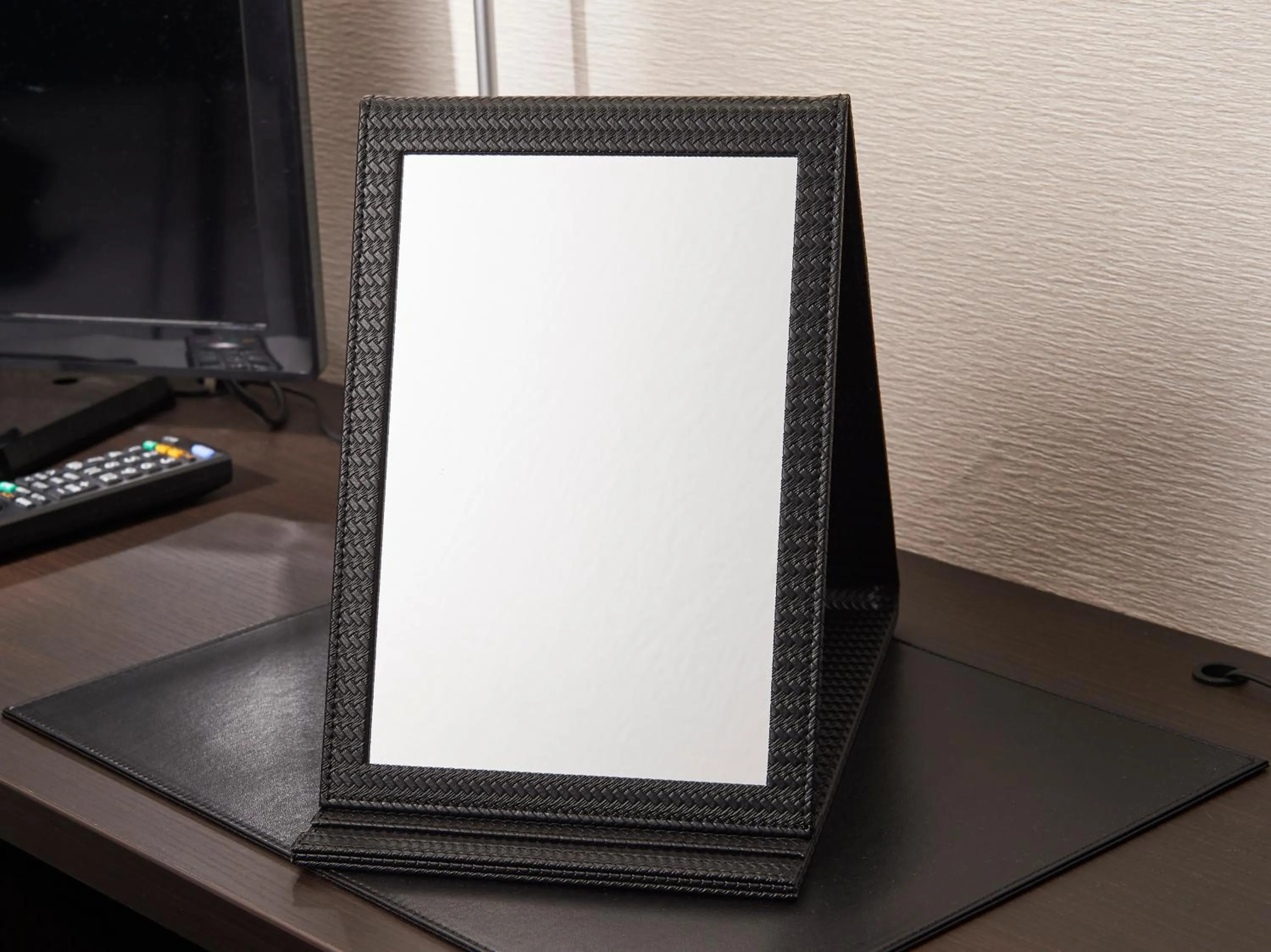 Photo of the whole room in Hotel Consort Shin-Osaka