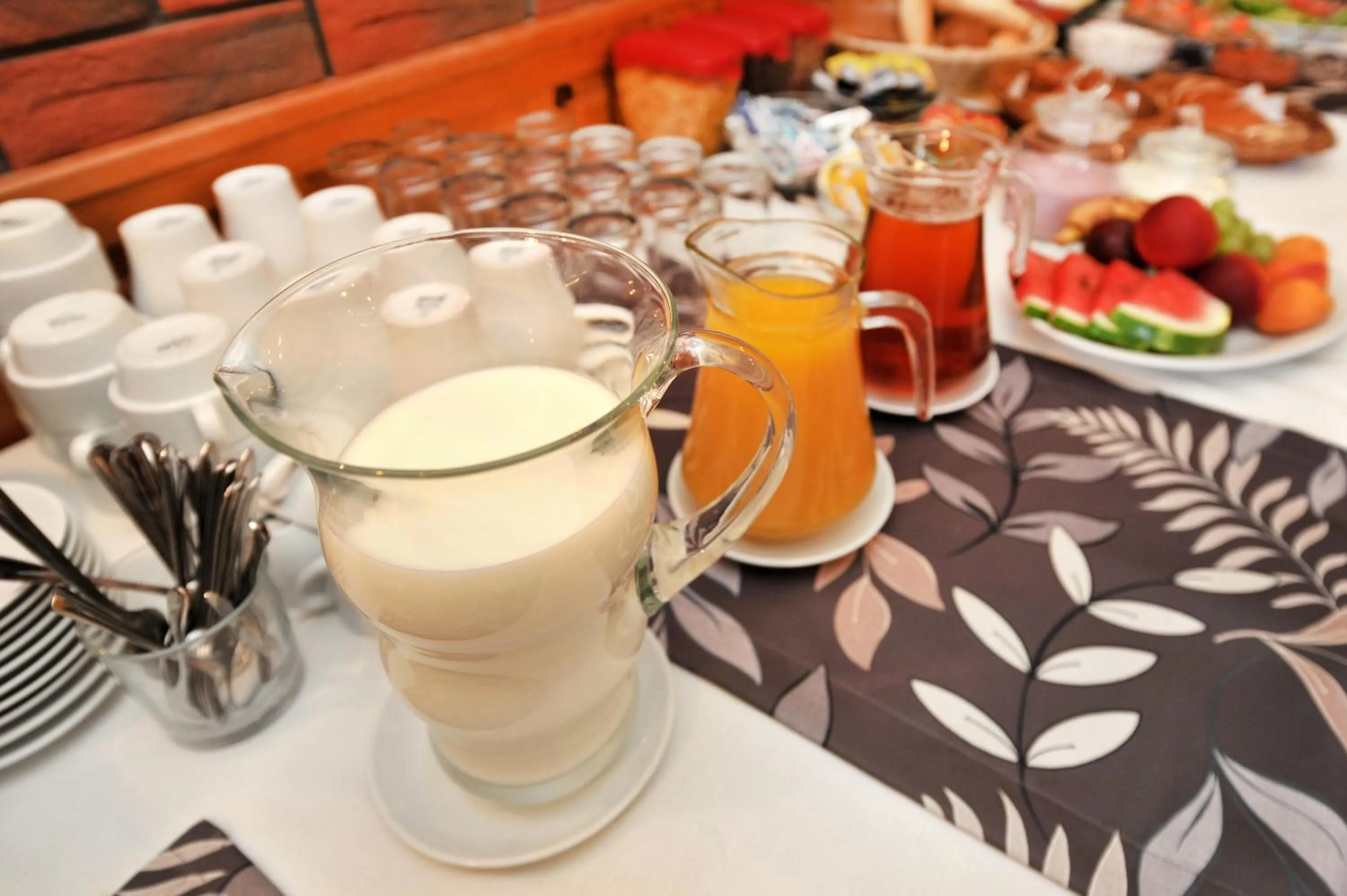 Buffet breakfast in APLEND Vila Magnolia